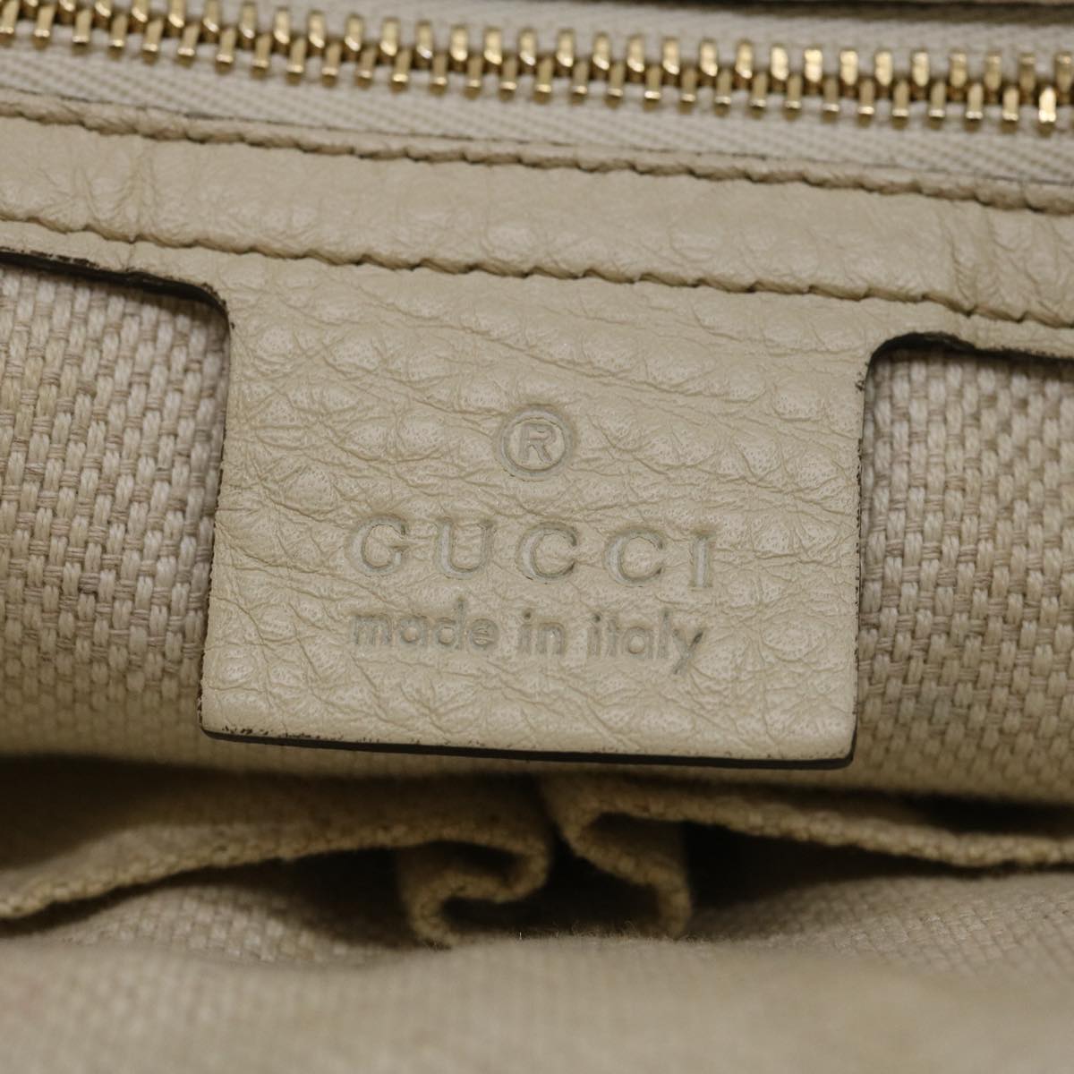 GUCCI Soho Fringe Tote Bag White am2471g