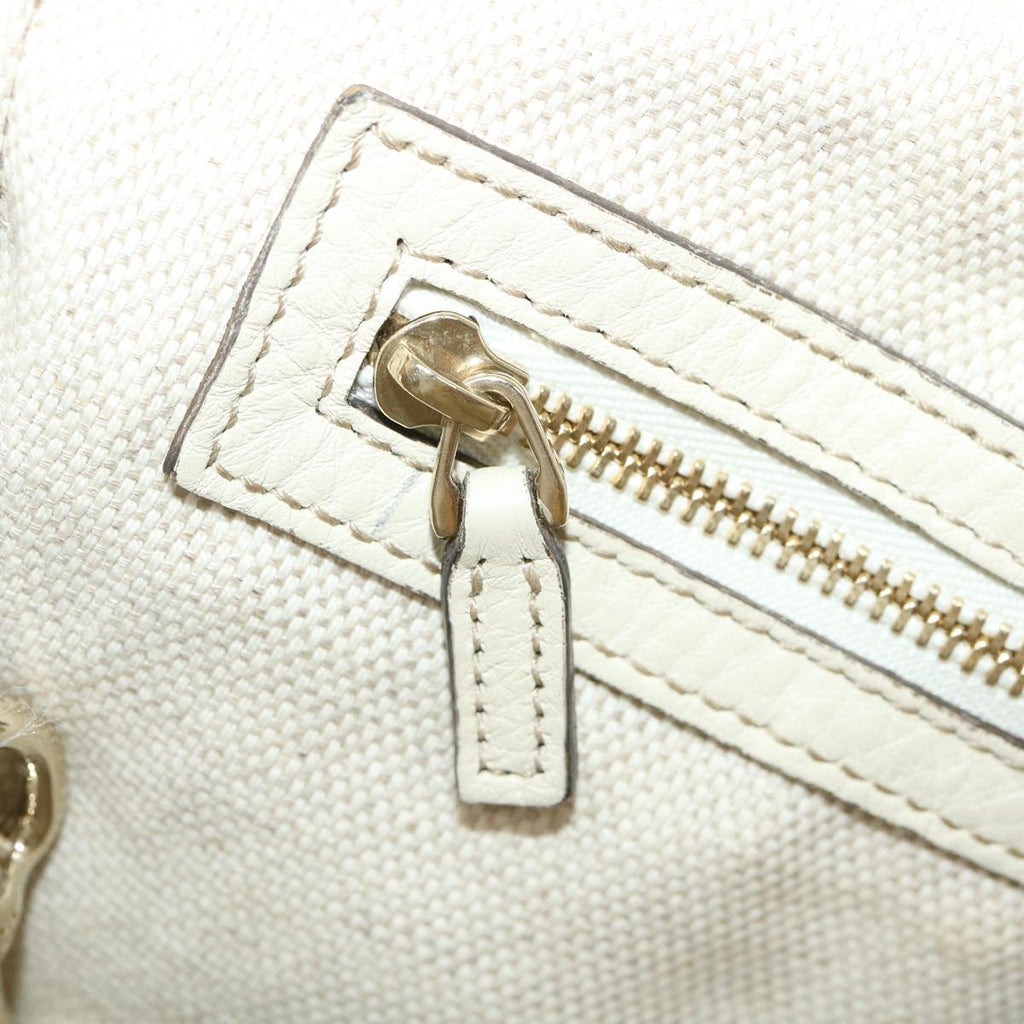 GUCCI Soho Fringe Tote Bag White am2471g