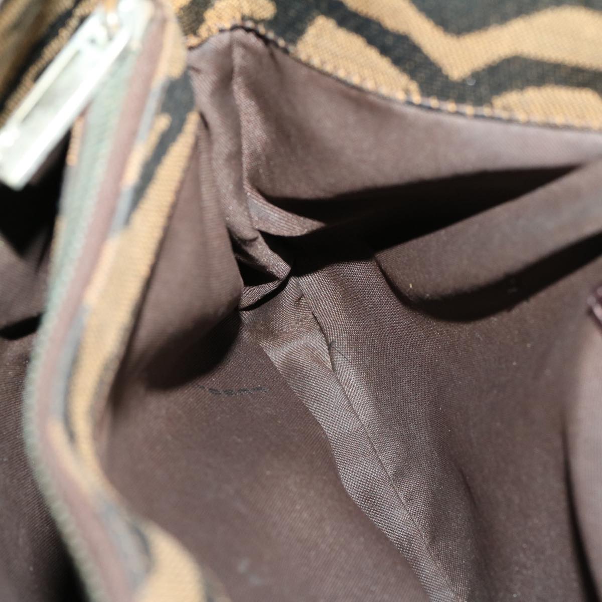 FENDI Animal Mamma Baguette Shoulder Bag Brown Black am2687g