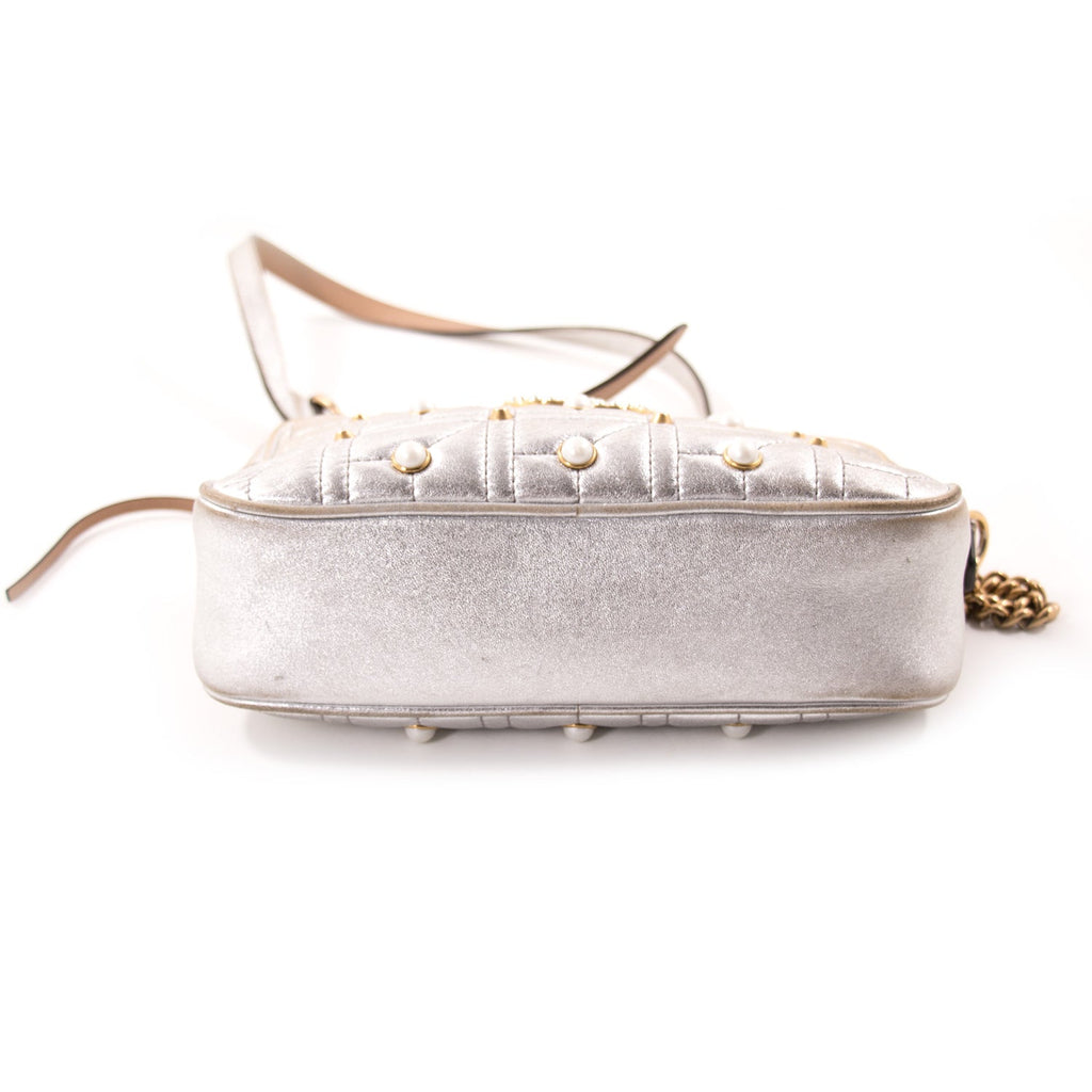 Gucci GG Marmont MatelassÃƒÆ’Ã‚Â© Silver Metallic Bag