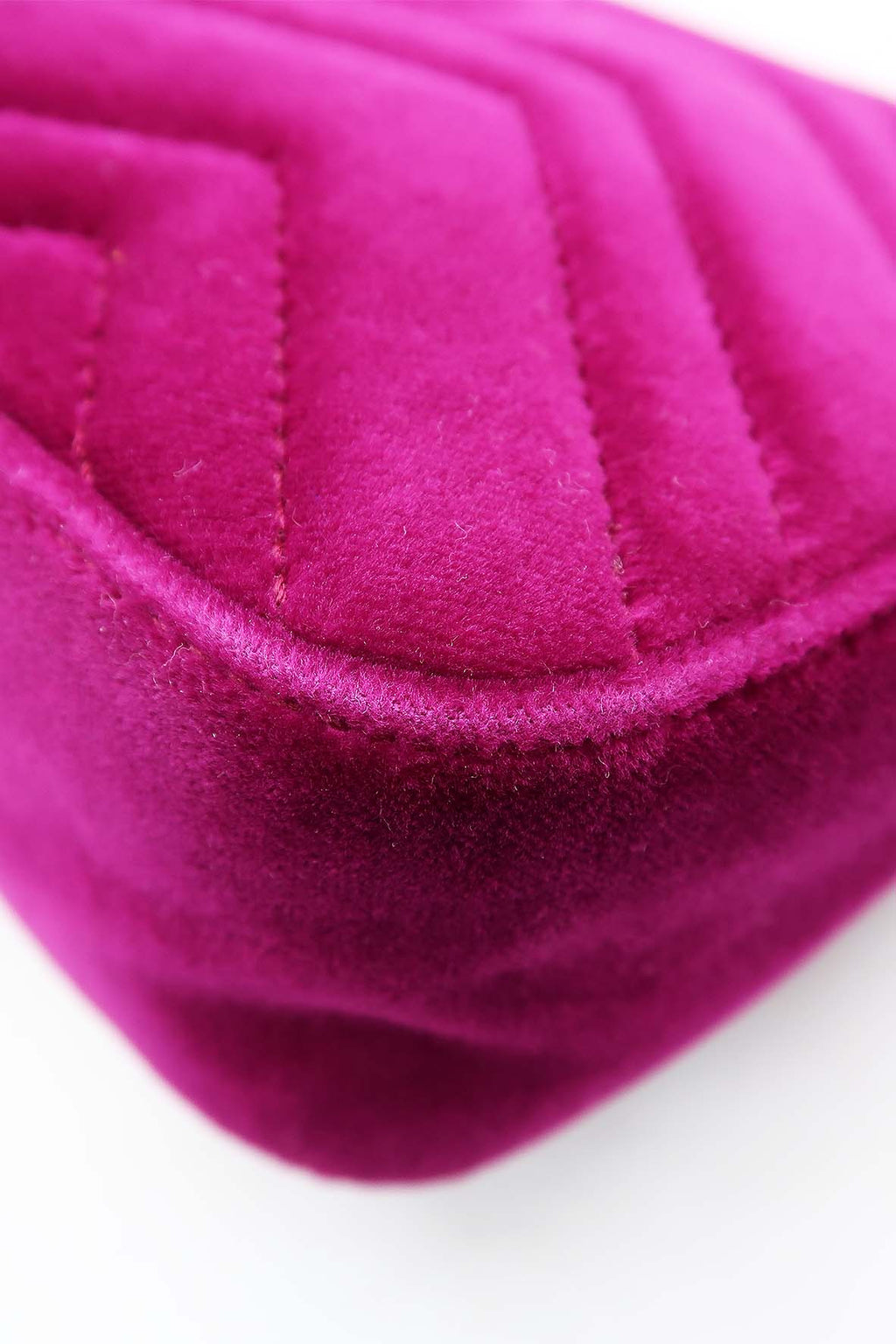 GG Marmont Mini Matelasse Shoulder Bag Velvet Purple