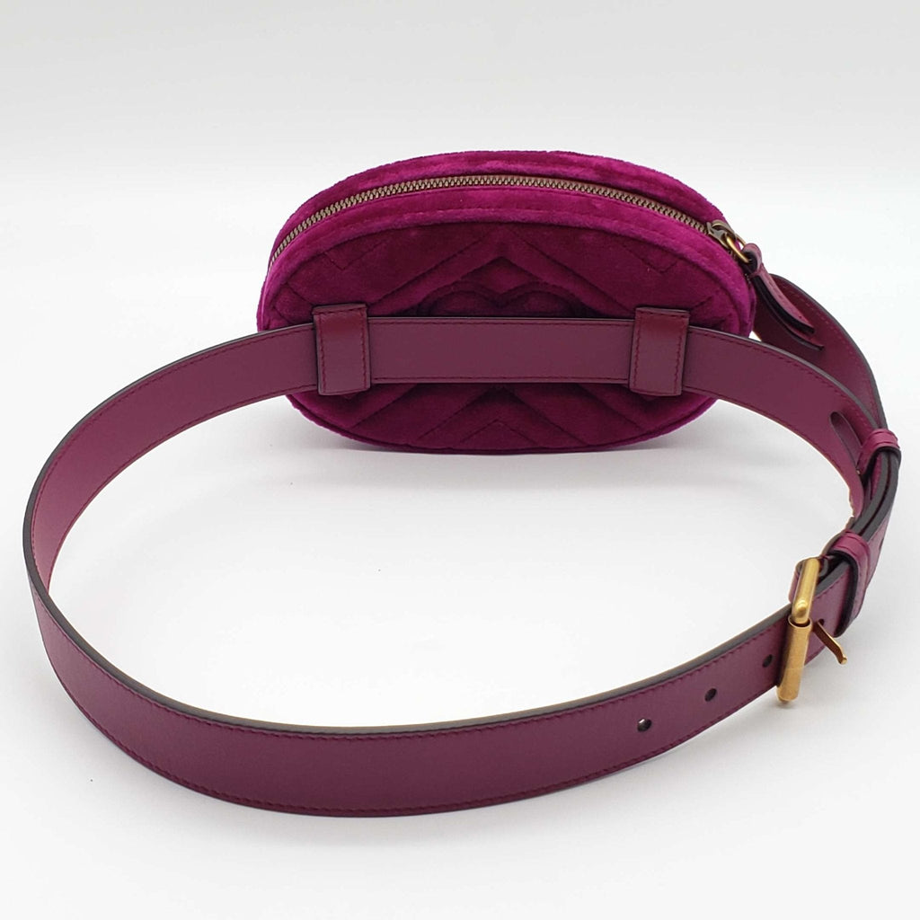 GUCCI GG Marmont Velvet Magenta Waist/Belt Bag