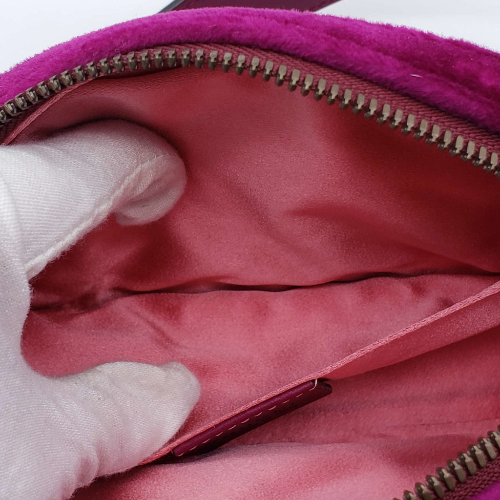 GUCCI GG Marmont Velvet Magenta Waist/Belt Bag