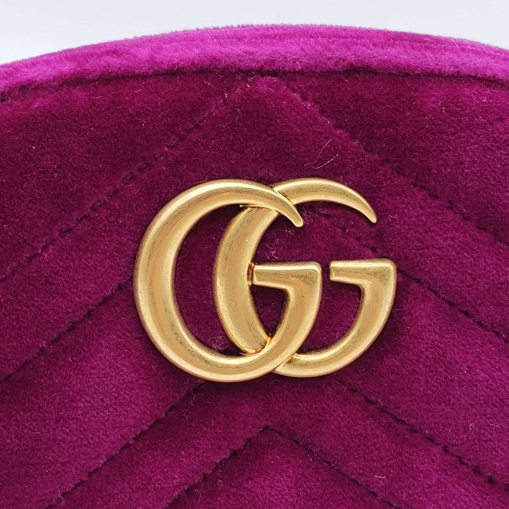 GUCCI GG Marmont Velvet Magenta Waist/Belt Bag