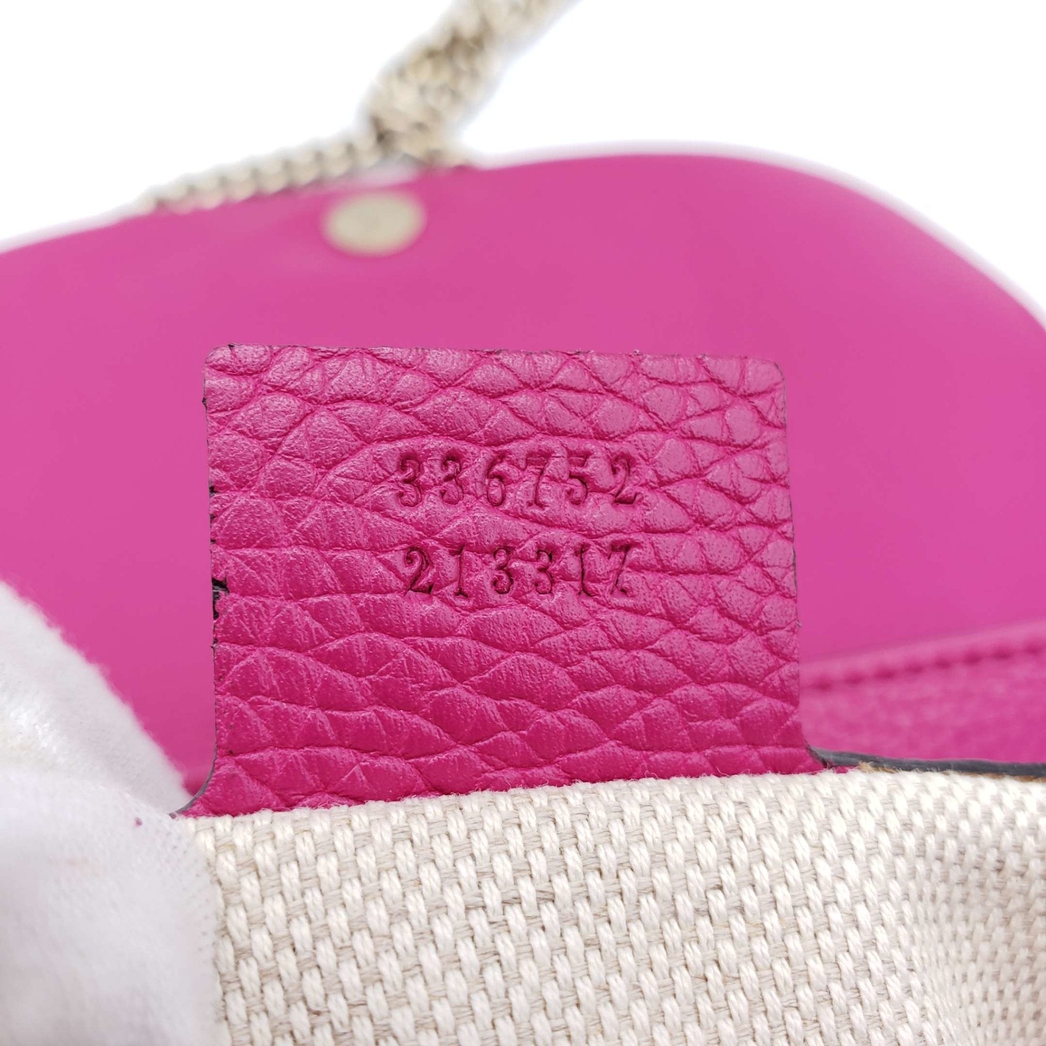 Gucci GG Soho Leather Shoulder Bag