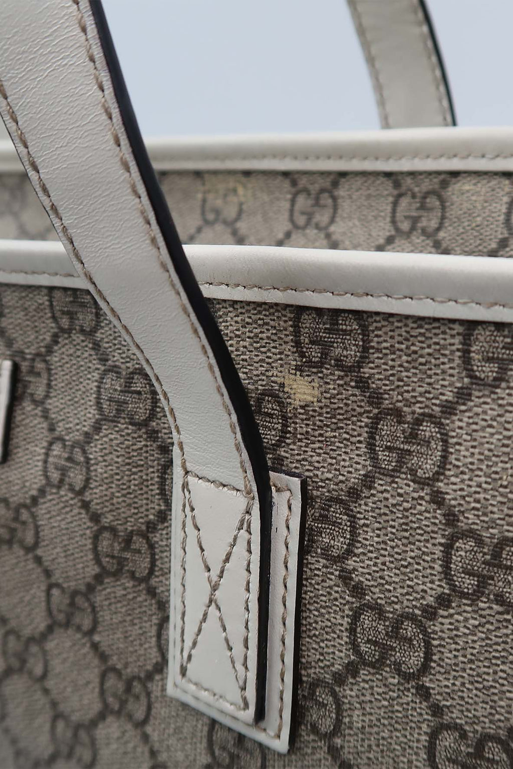 GG Supreme Tote Brown, White