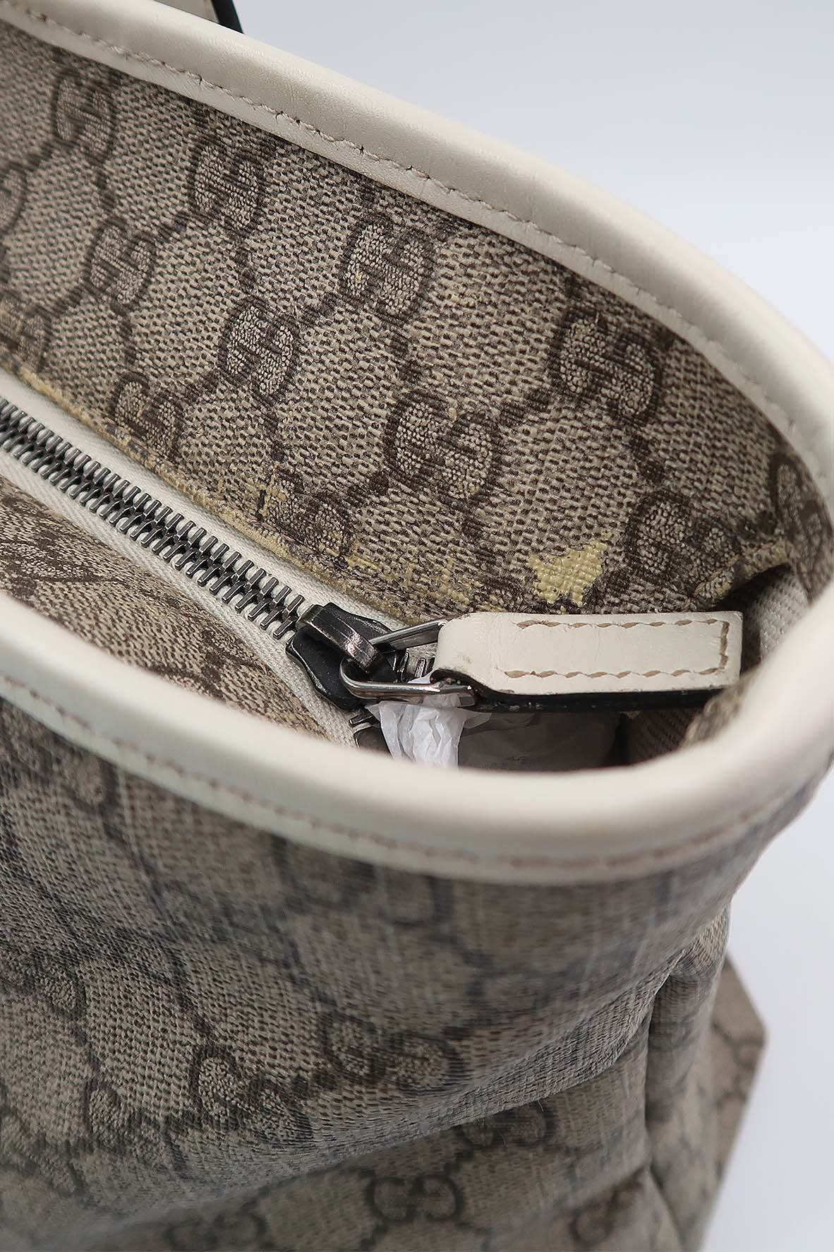 GG Supreme Tote Brown, White