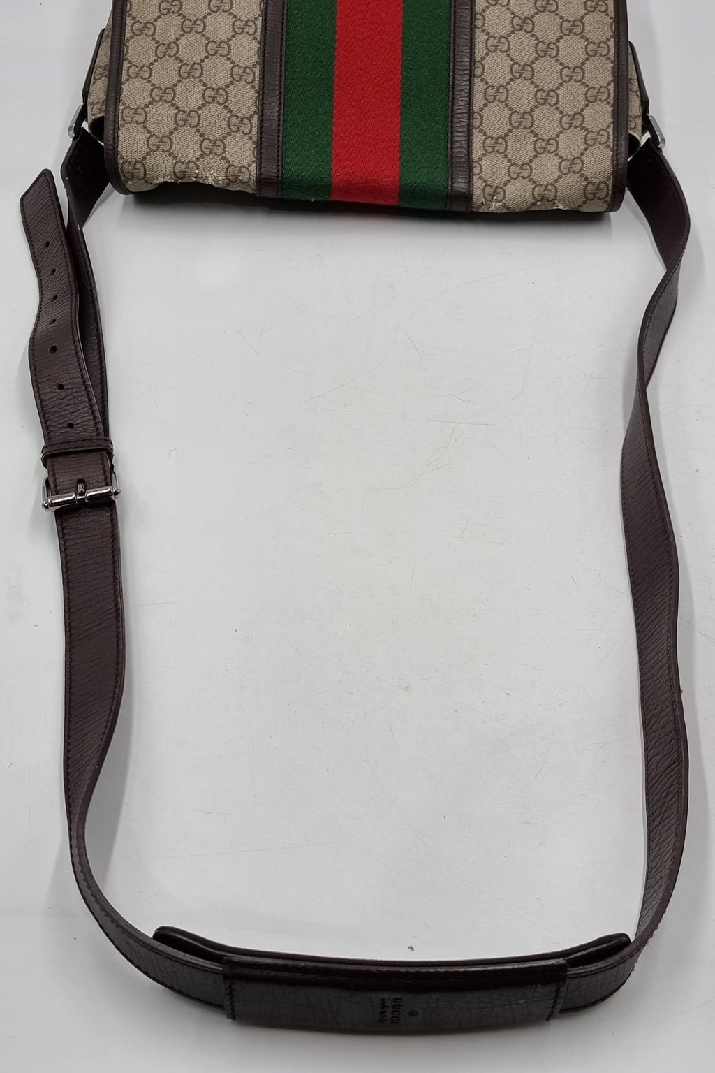GG Supreme Web Messenger Bag Beige