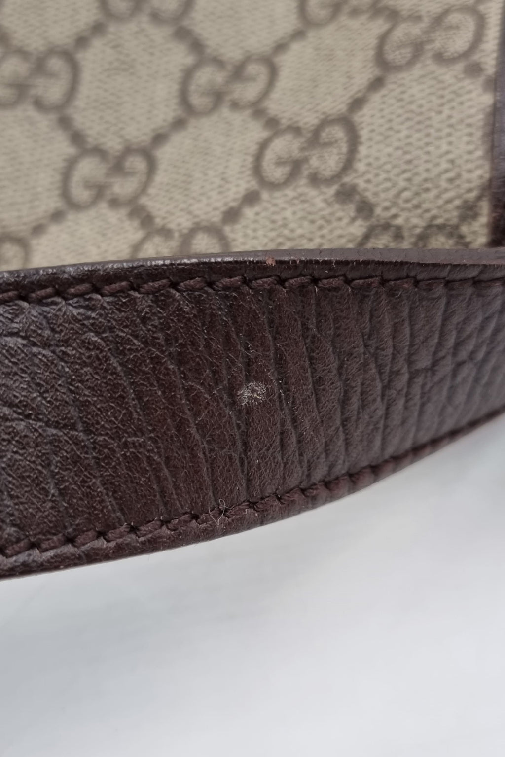 GG Supreme Web Messenger Bag Beige