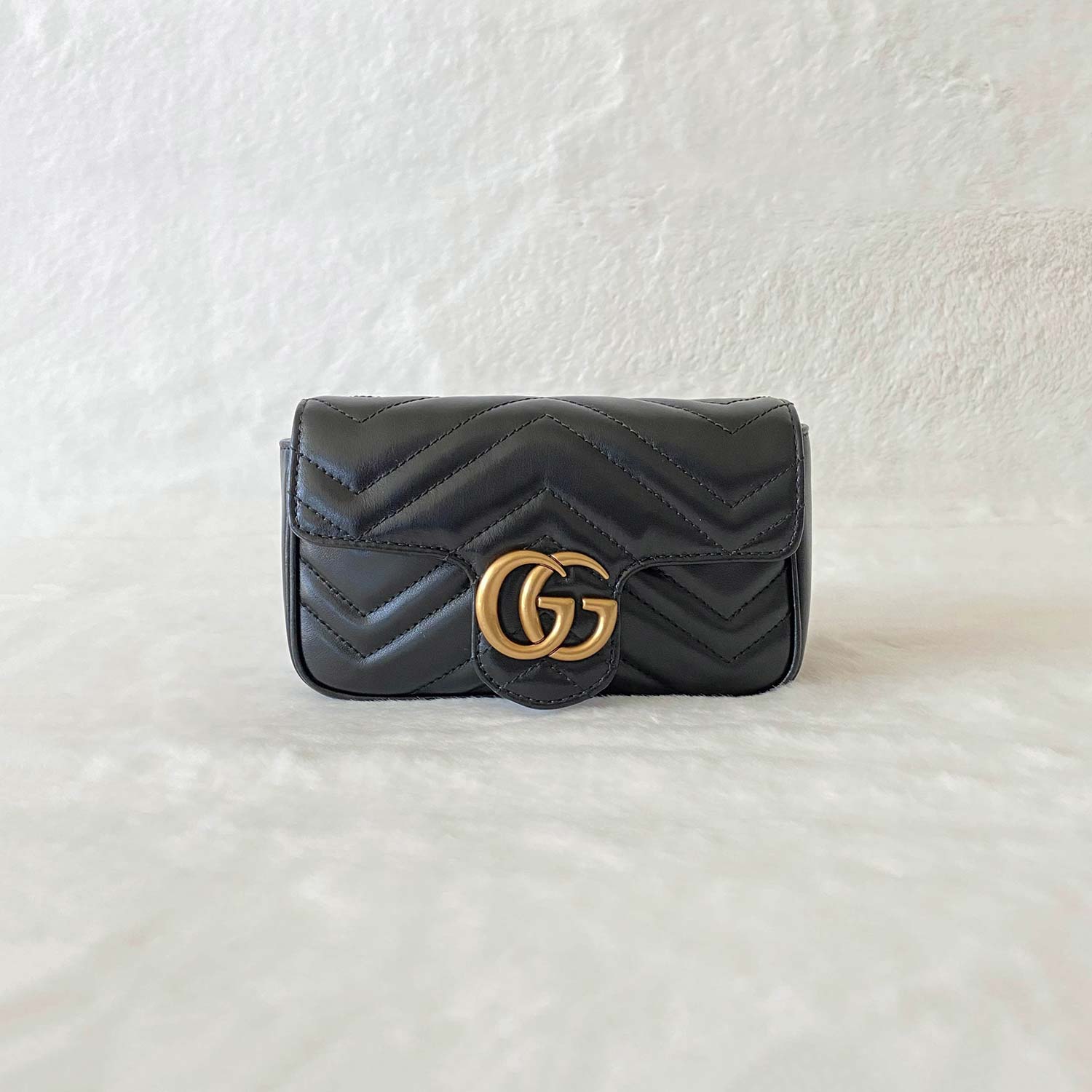 Gucci GG Marmont MatelassÃƒÆ’Ã‚Â© Super Mini Bag