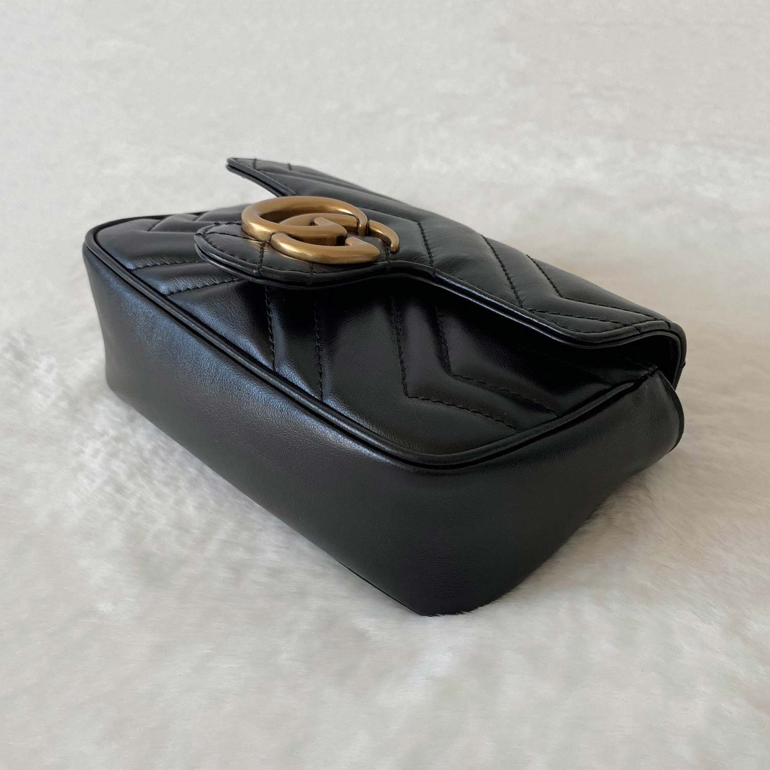 Gucci GG Marmont MatelassÃƒÆ’Ã‚Â© Super Mini Bag