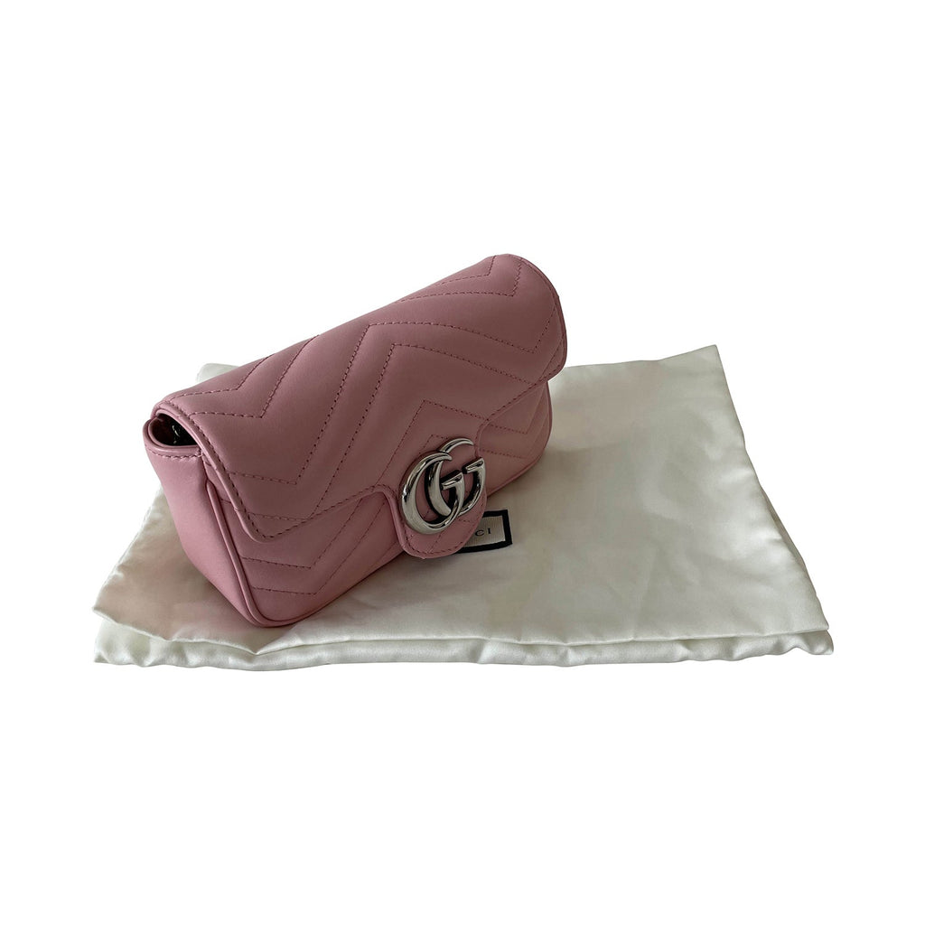 Gucci GG Marmont MatelassÃƒÆ’Ã‚Â© Super Mini Bag