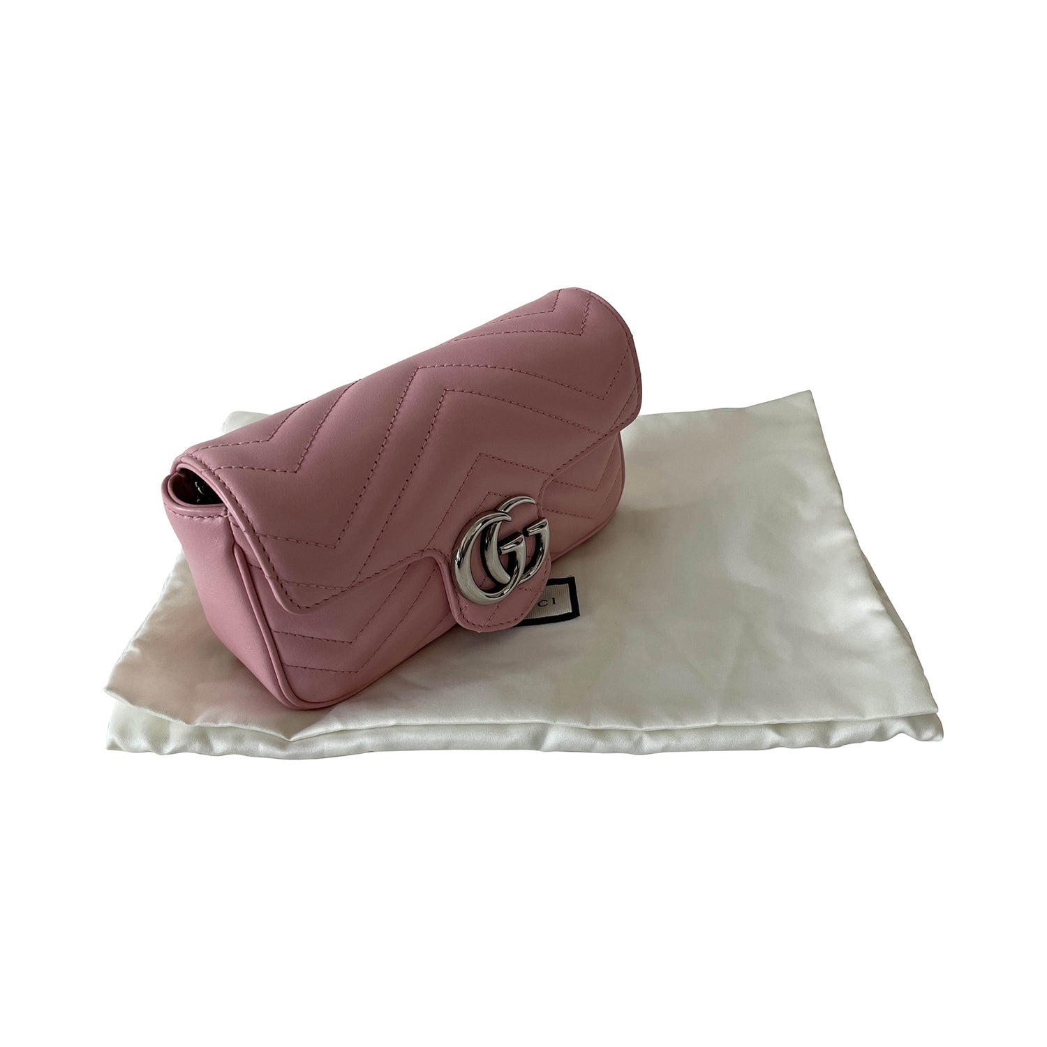 Gucci GG Marmont MatelassÃƒÆ’Ã‚Â© Super Mini Bag
