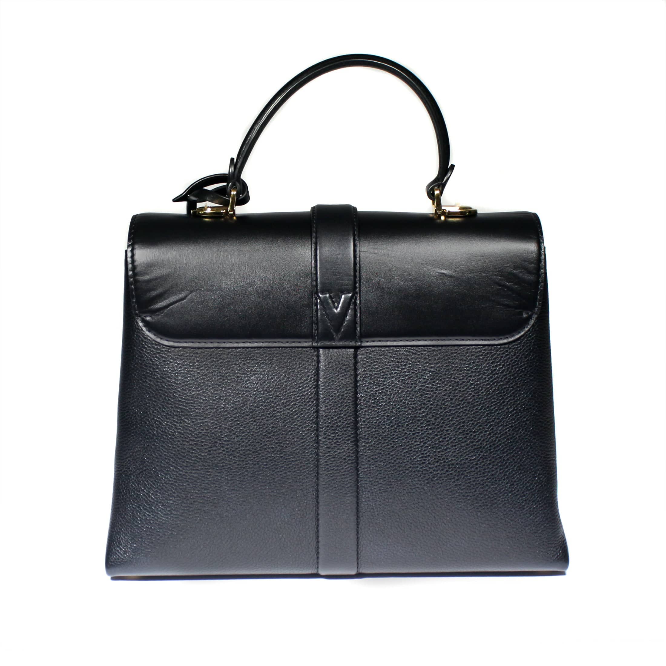 Louis Vuitton Rose of the Ventil Mm Black