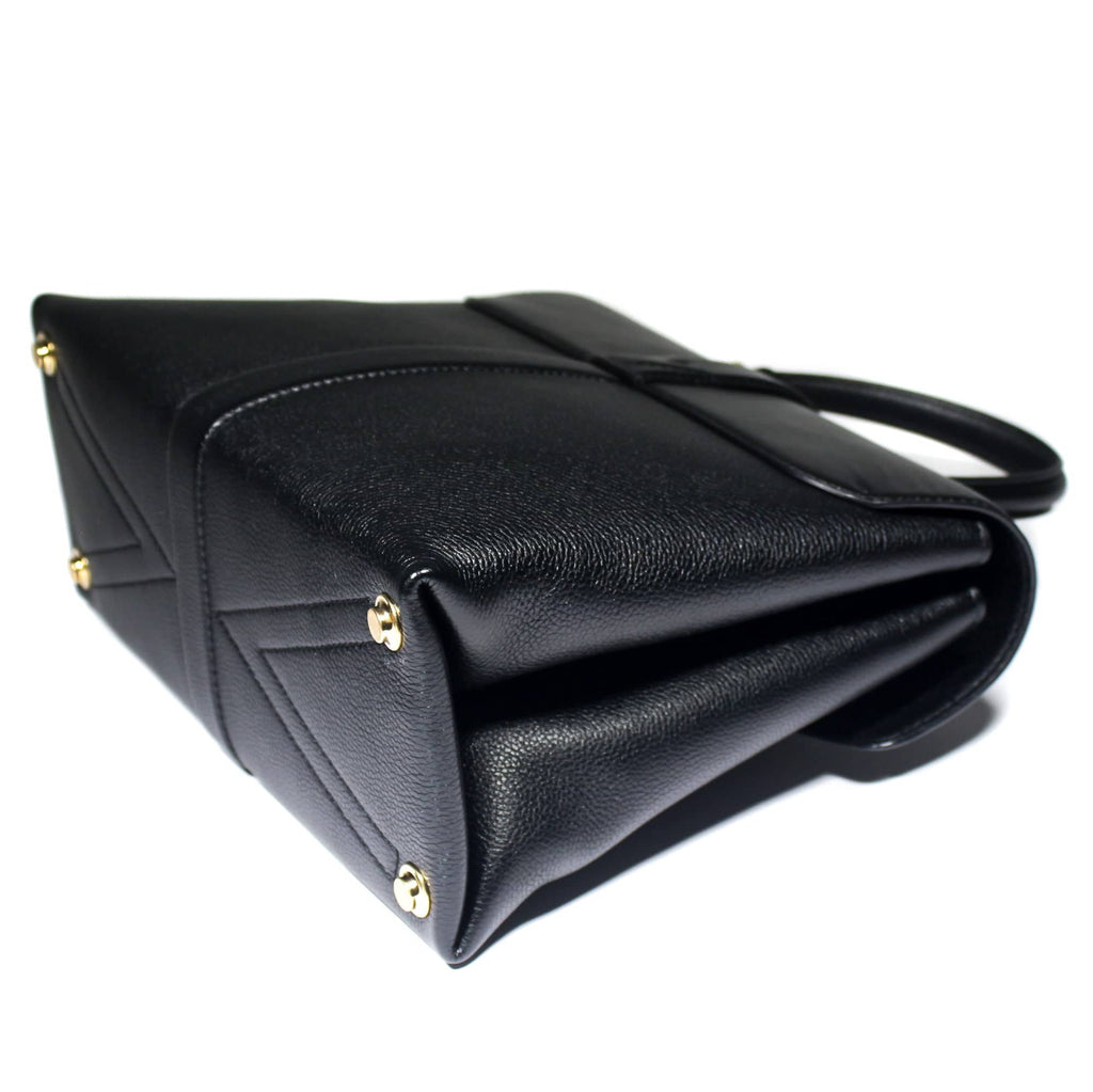 Louis Vuitton Rose of the Ventil Mm Black