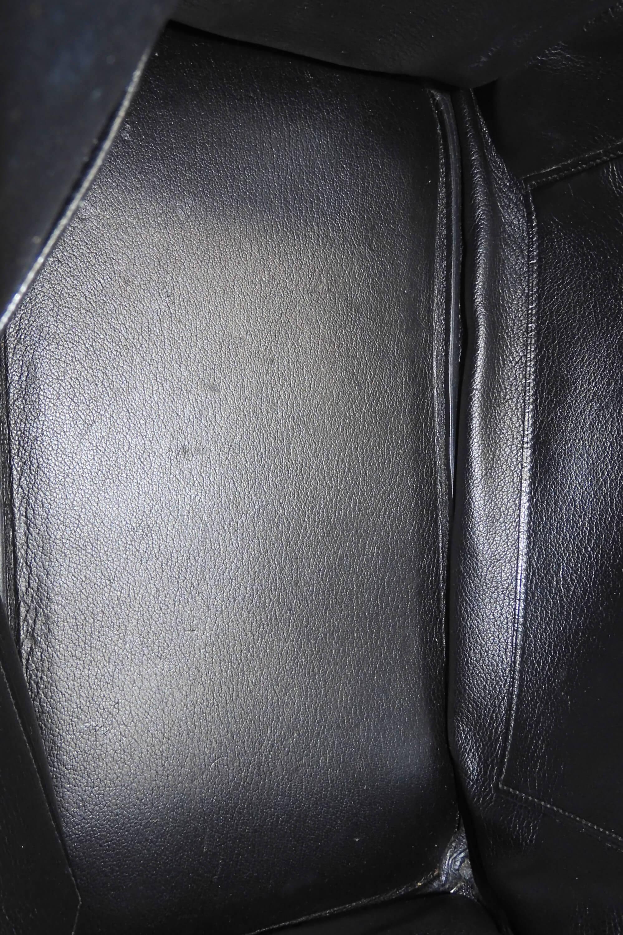 HermÃƒÆ’Ã‚Â¨sÃƒÂ¢Ã¢â€šÂ¬Ã¢â€žÂ¢s Birkin 35 Black