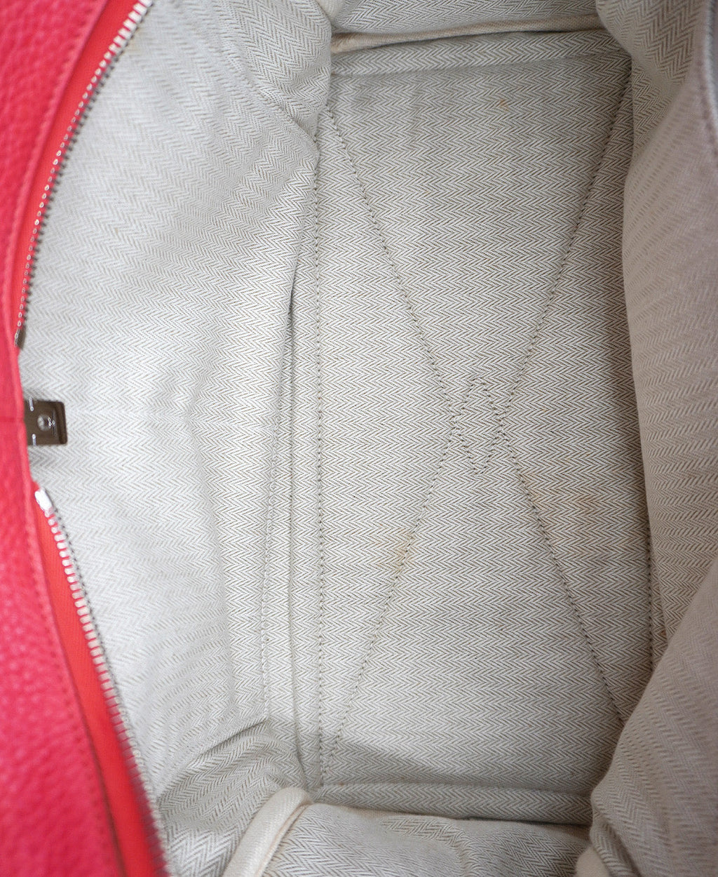 Clemence Victoria II 35 Red