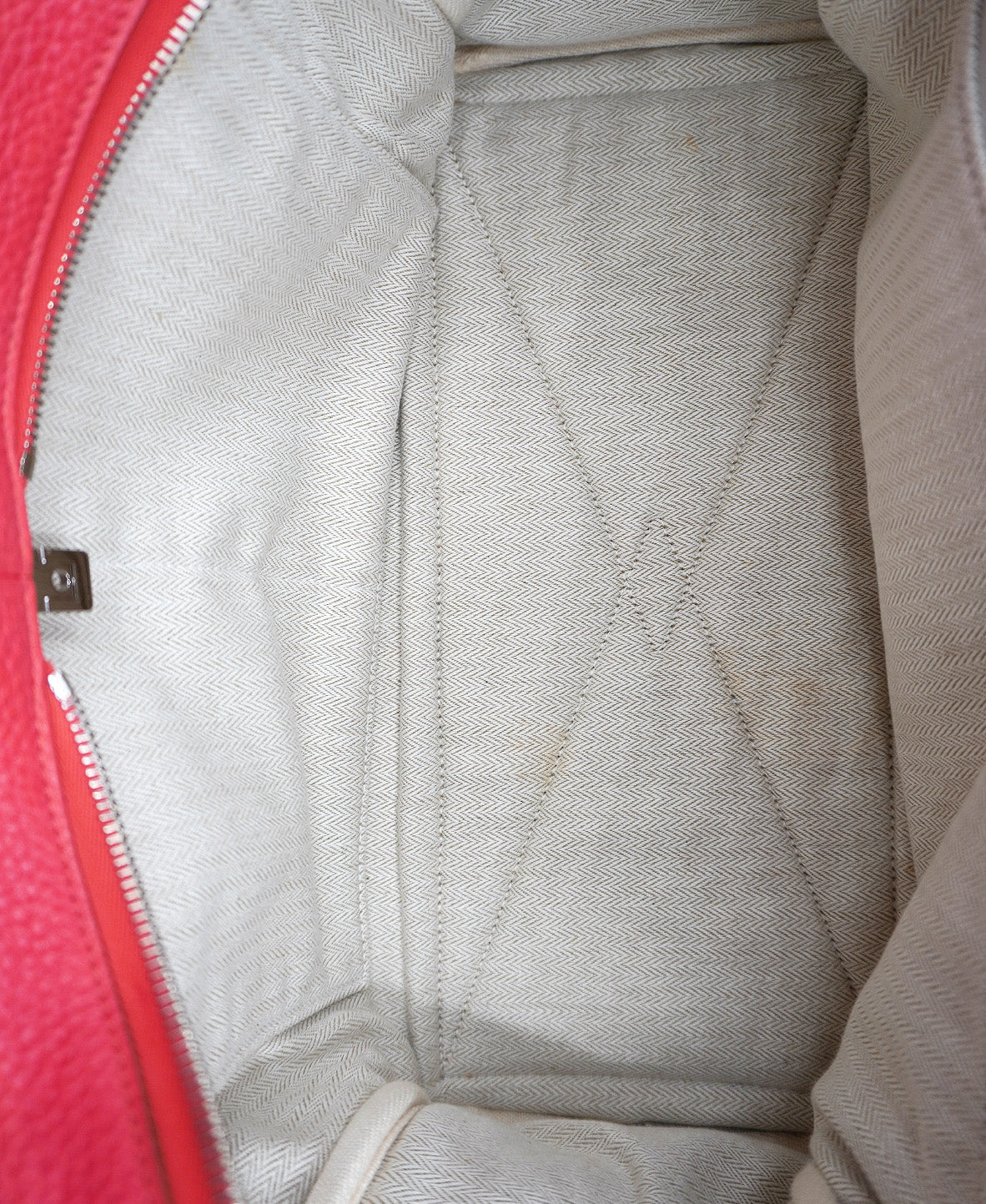 Clemence Victoria II 35 Red