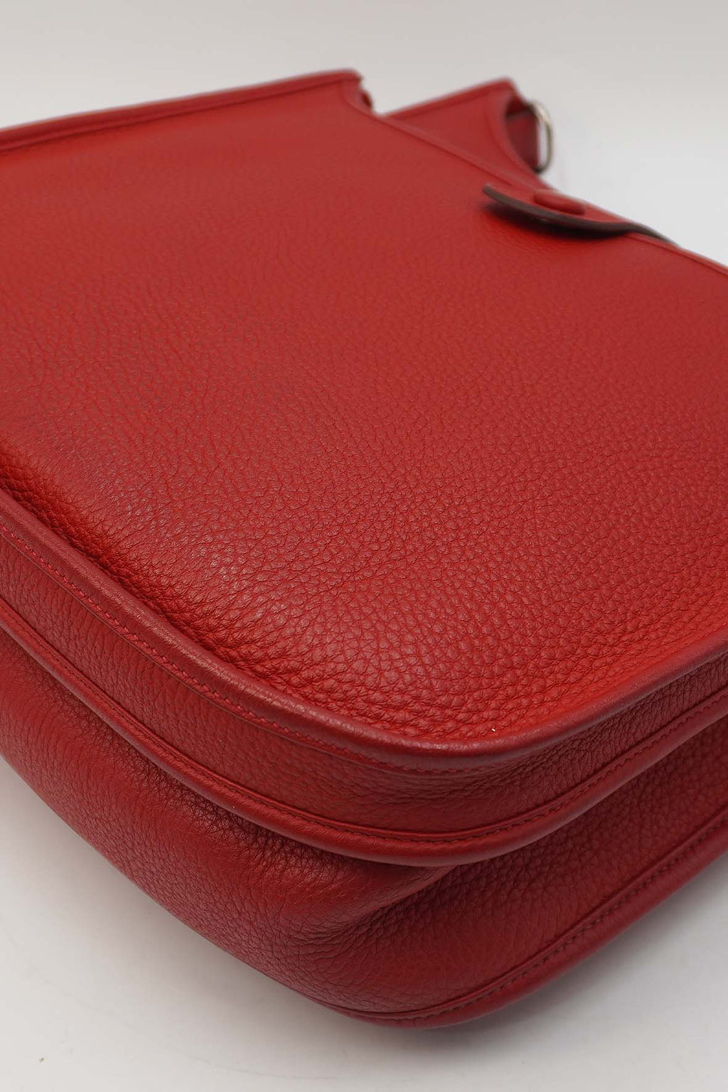 Evelyn III PM Dual Color Strap Red