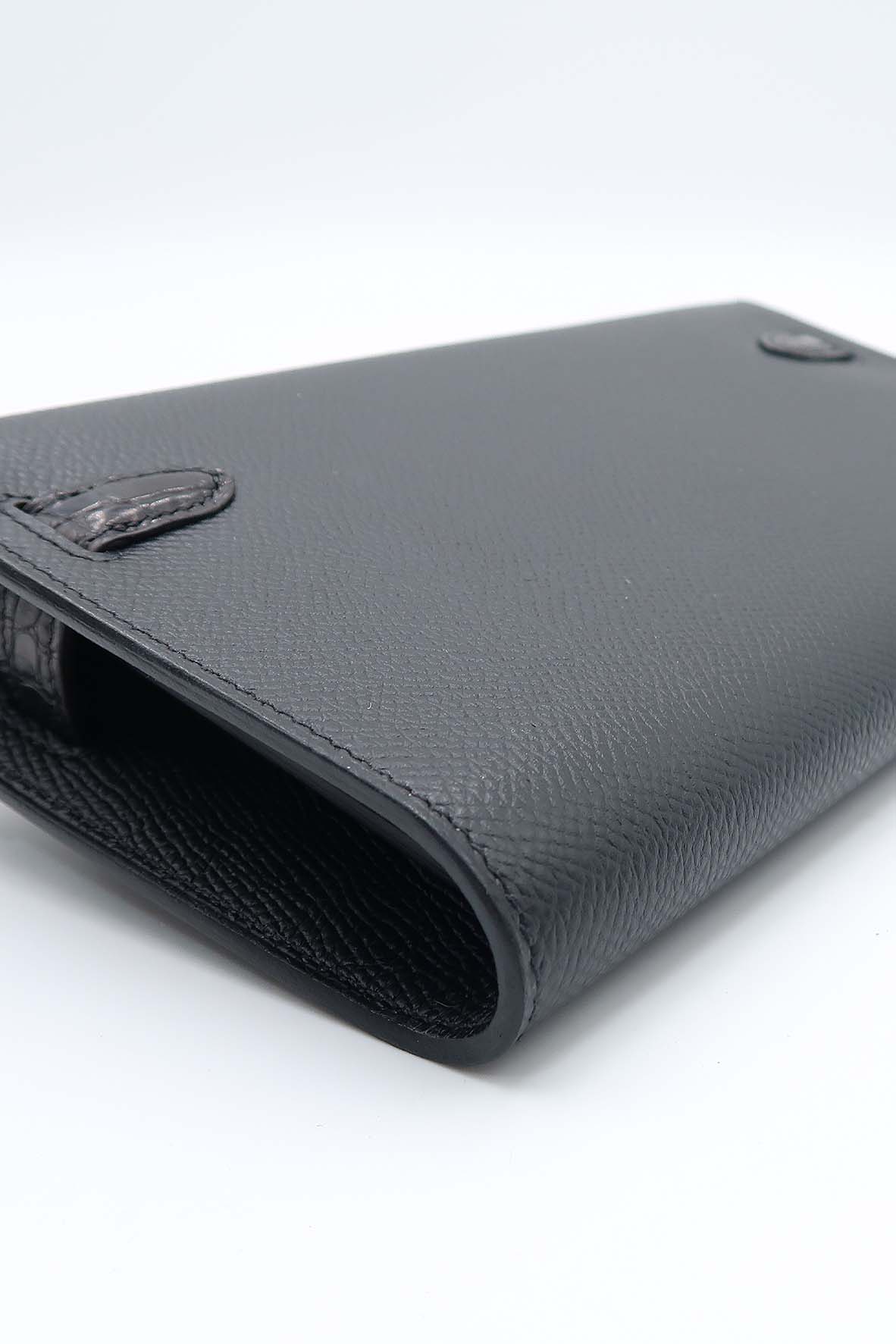 Kelly to Go Wallet in Epsom and Alligator Leather Black