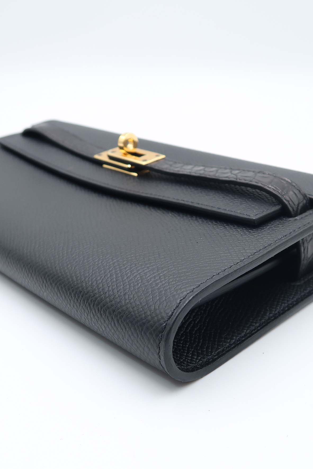 Kelly to Go Wallet in Epsom and Alligator Leather Black