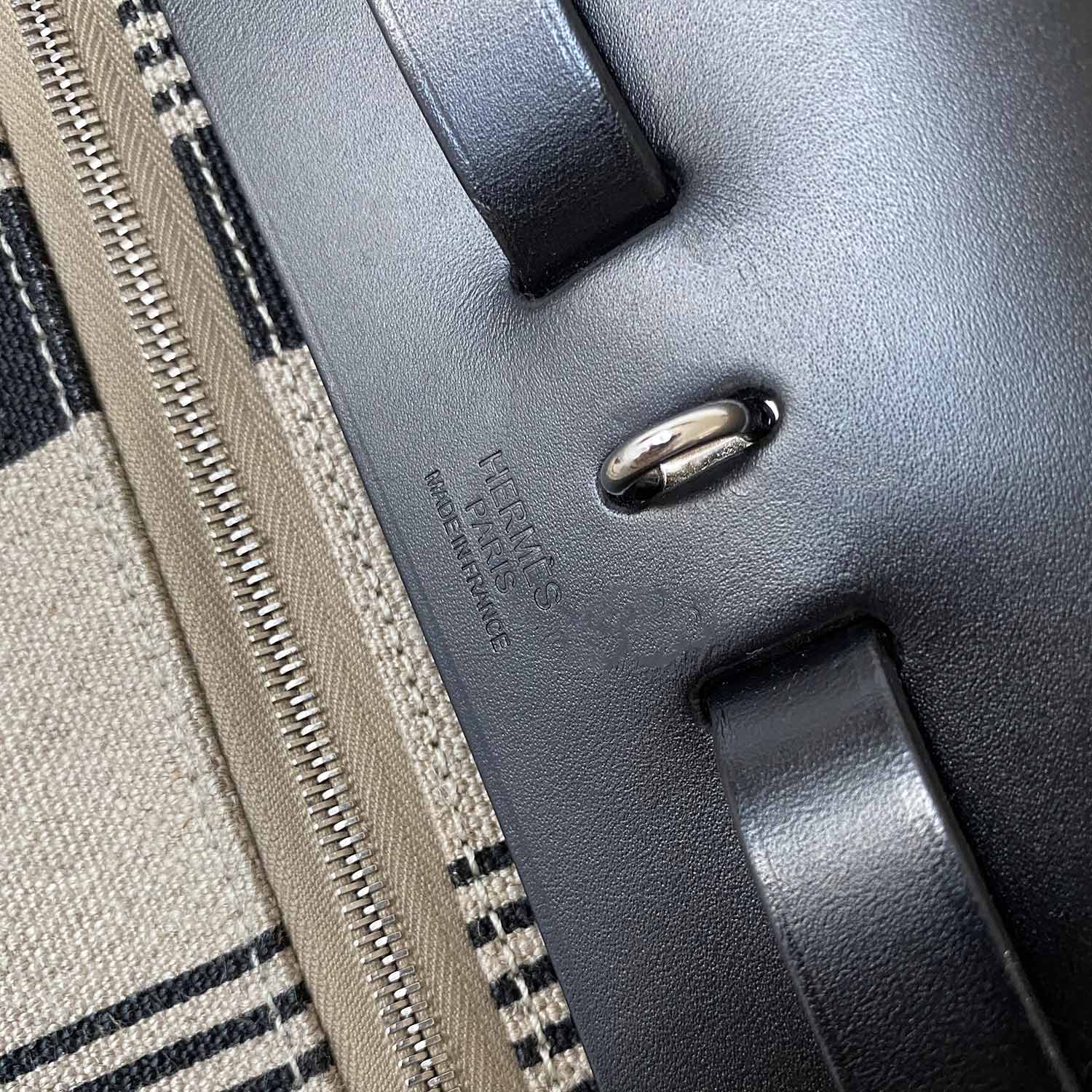HermÃƒÆ’Ã‚Â¨s Herbag Zip 39 Retourne Limited Edition