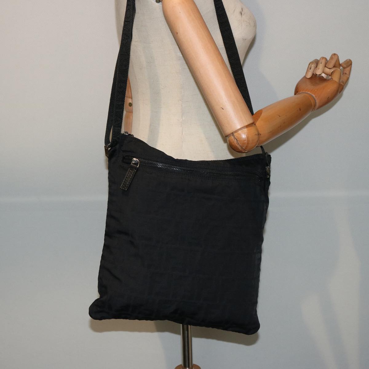 FENDI Zucca Canvas Shoulder Bag Black hk1299