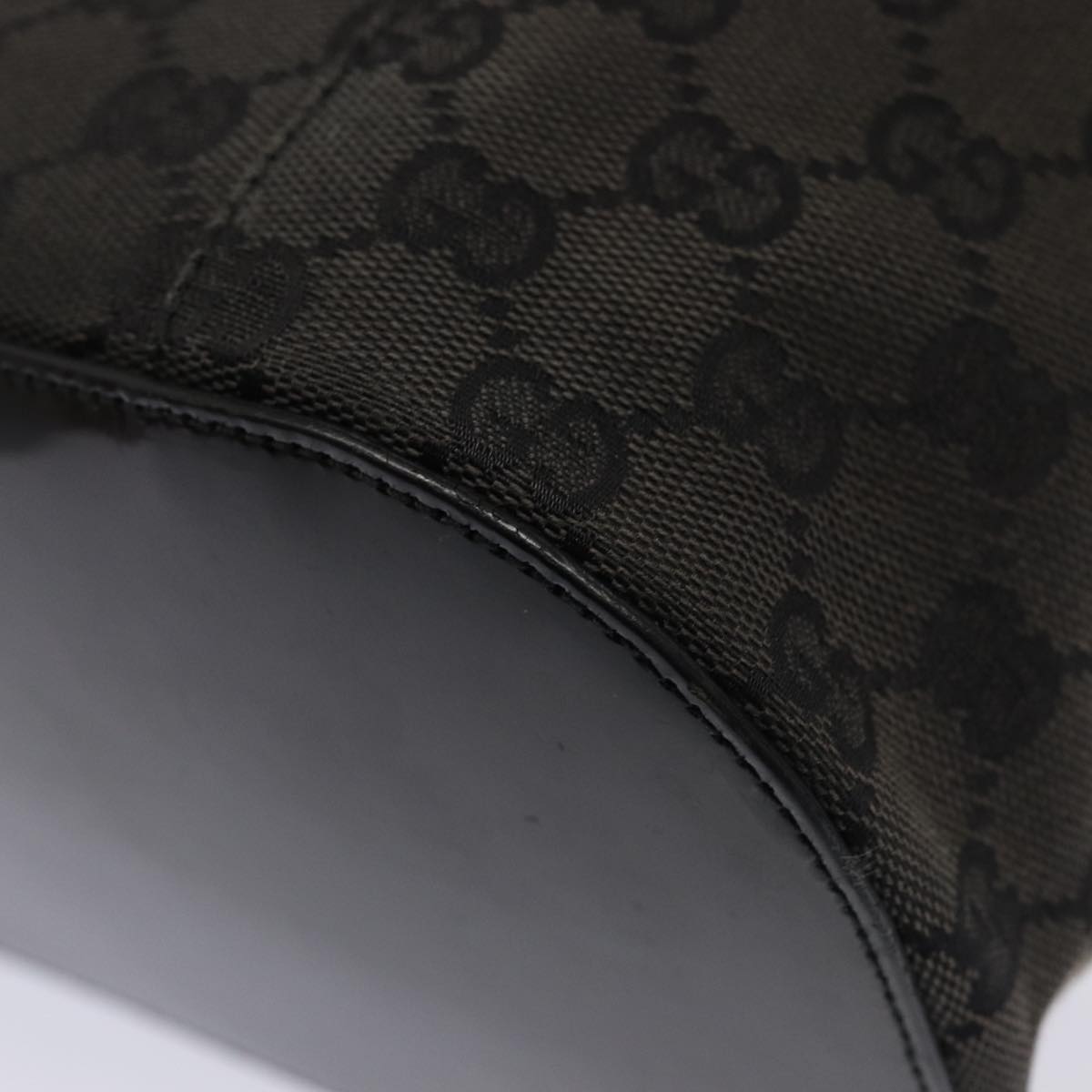 GUCCI GG Canvas Hand Bag Black 001 3738 hk1441