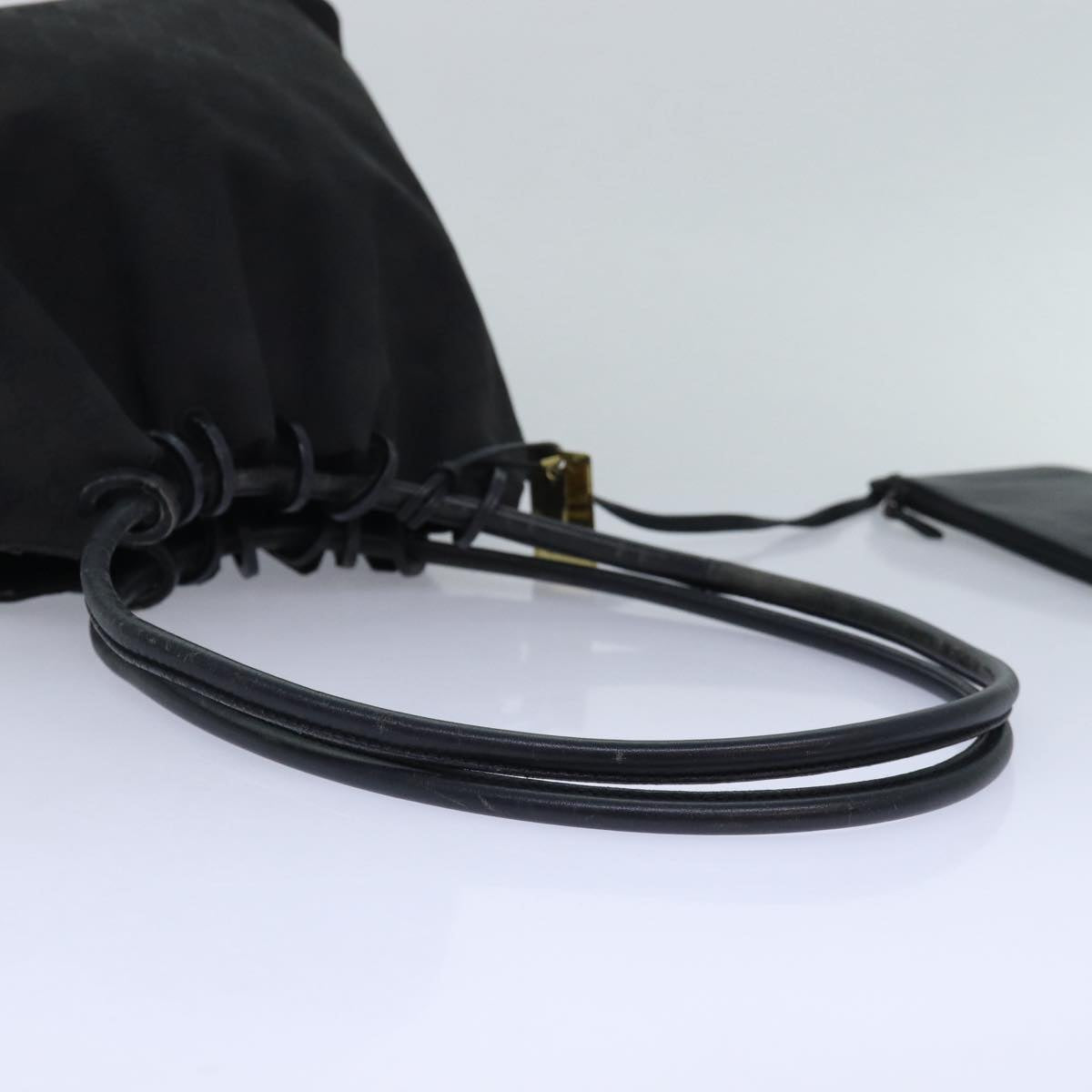 GUCCI GG Canvas Shoulder Bag Black 90644 hk1517