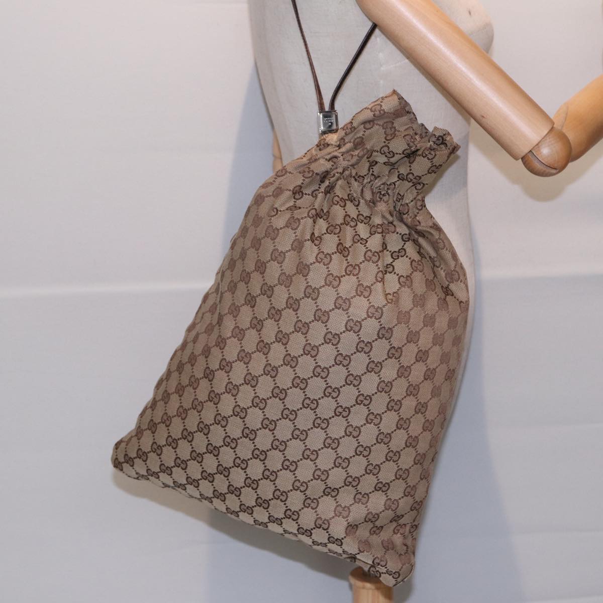 GUCCI Drawstring Bag GG Canvas Beige 014 1135 hk1558