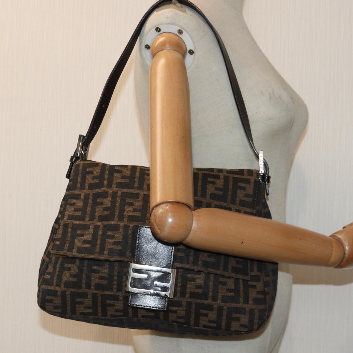 FENDI Zucca Canvas Mamma Baguette Shoulder Bag Brown Black Silver hk1612