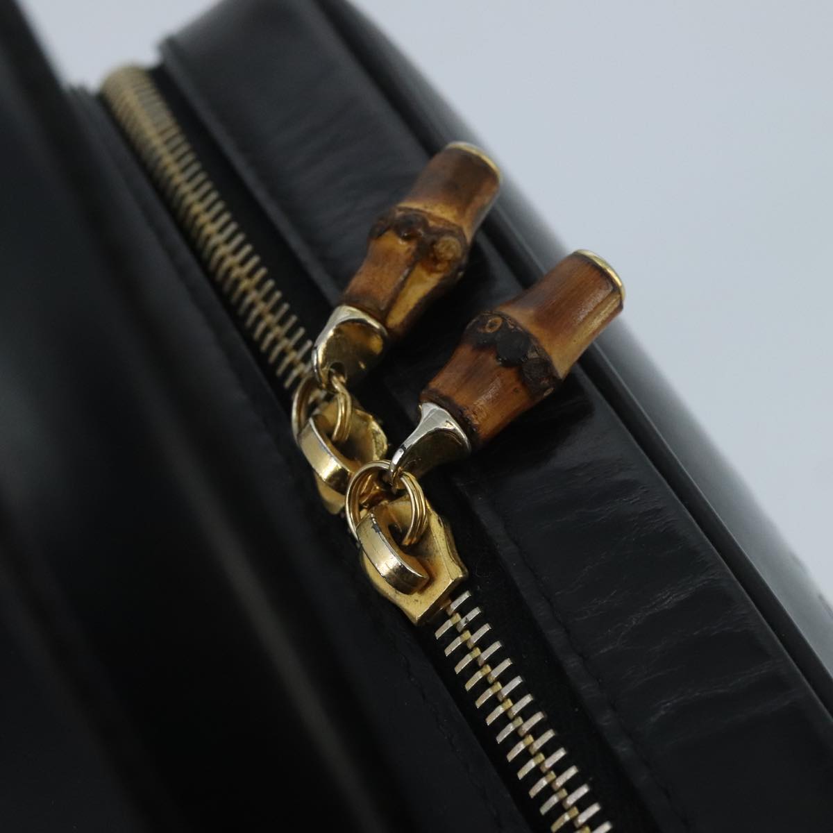 GUCCI Bamboo Vanity Pot Pouch Enamel 2way Black Gold 000 270 0323 hk1713