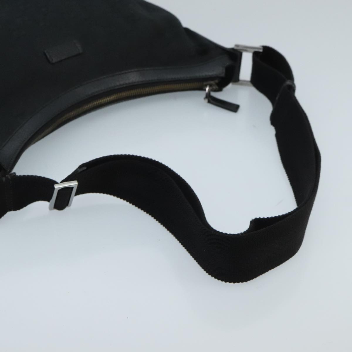 GUCCI GG Canvas Shoulder Bag Black Silver 181092 hk1737