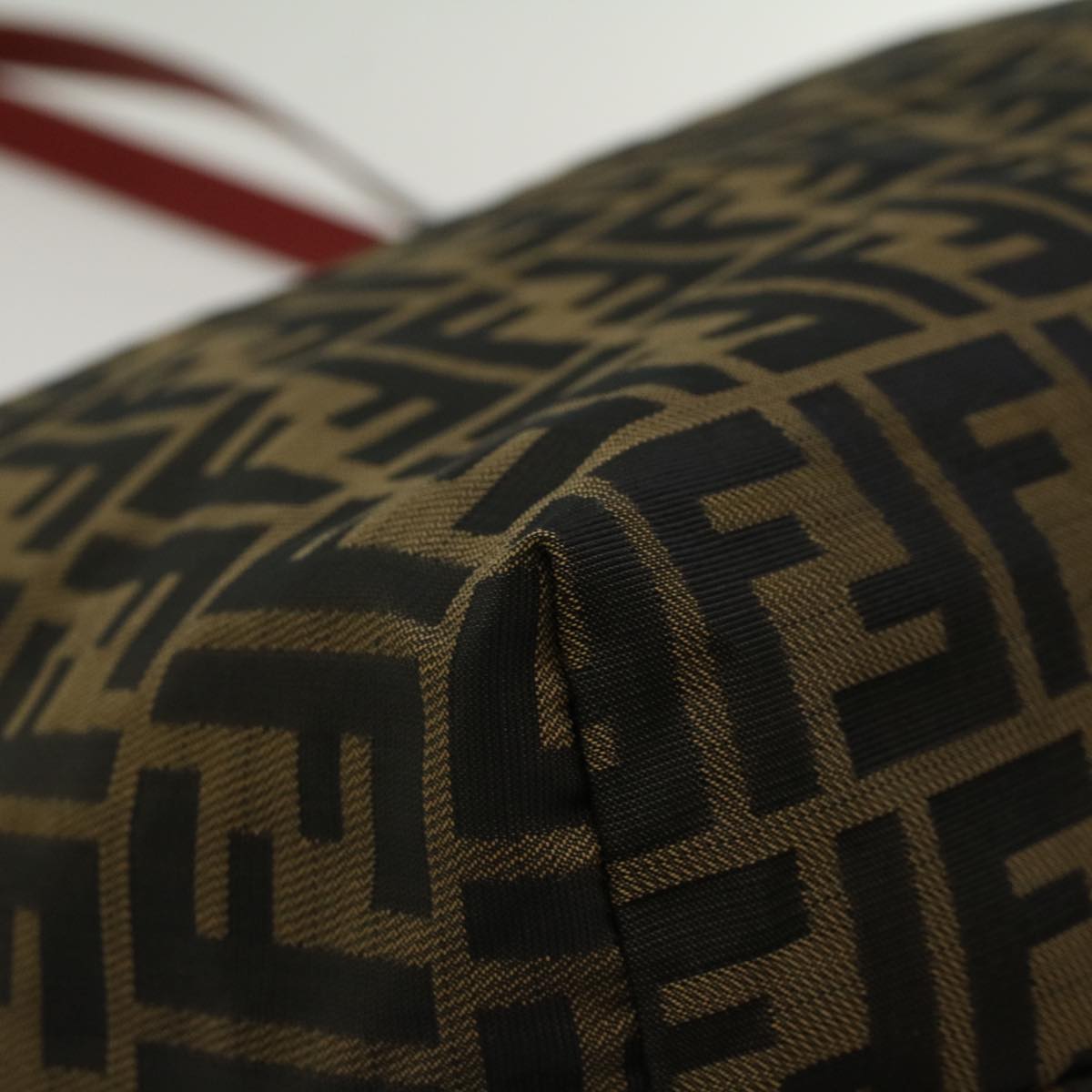 FENDI Zucca Canvas Leopard Tote Bag Nylon Reversible Brown Black Red hk829