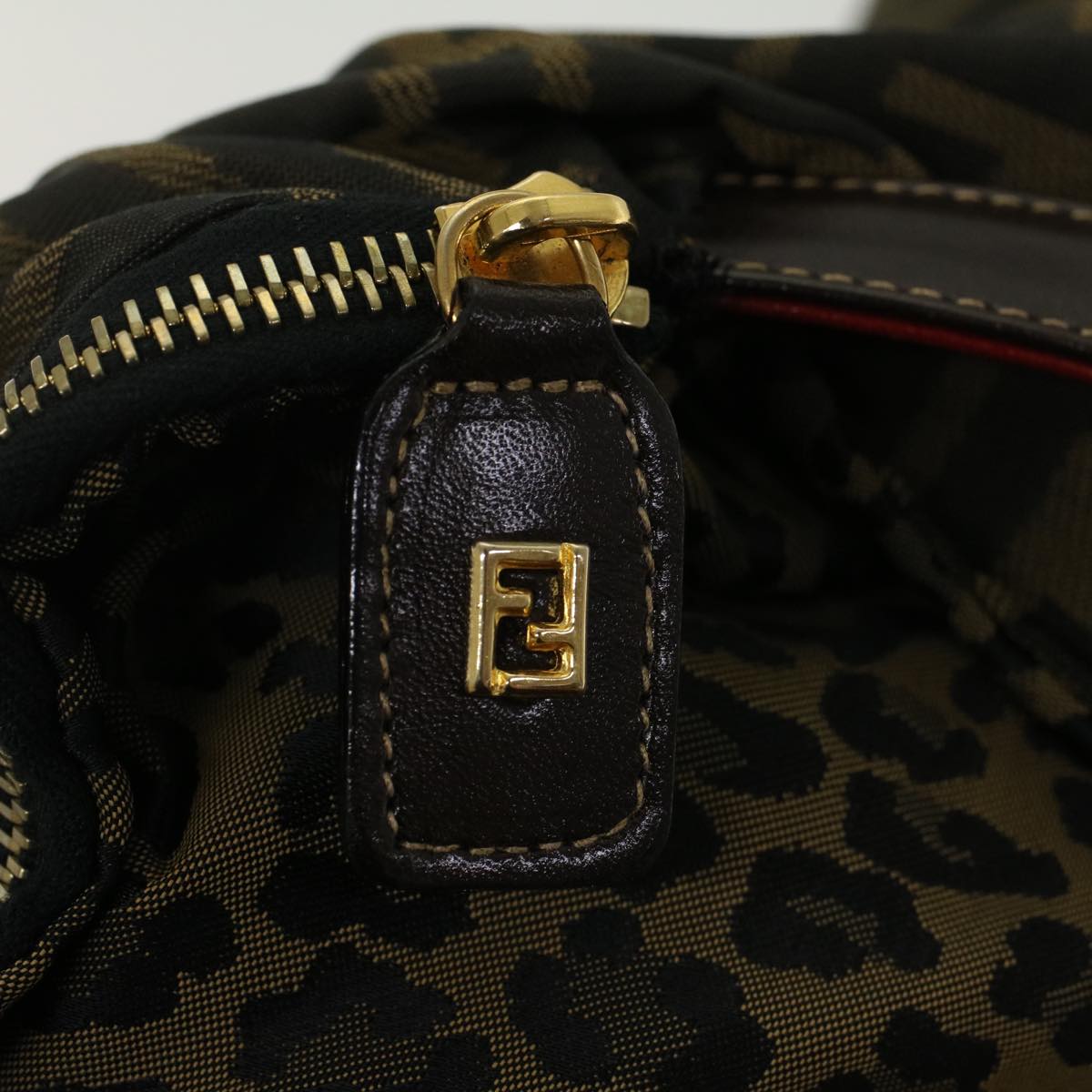 FENDI Zucca Canvas Leopard Tote Bag Nylon Reversible Brown Black Red hk829