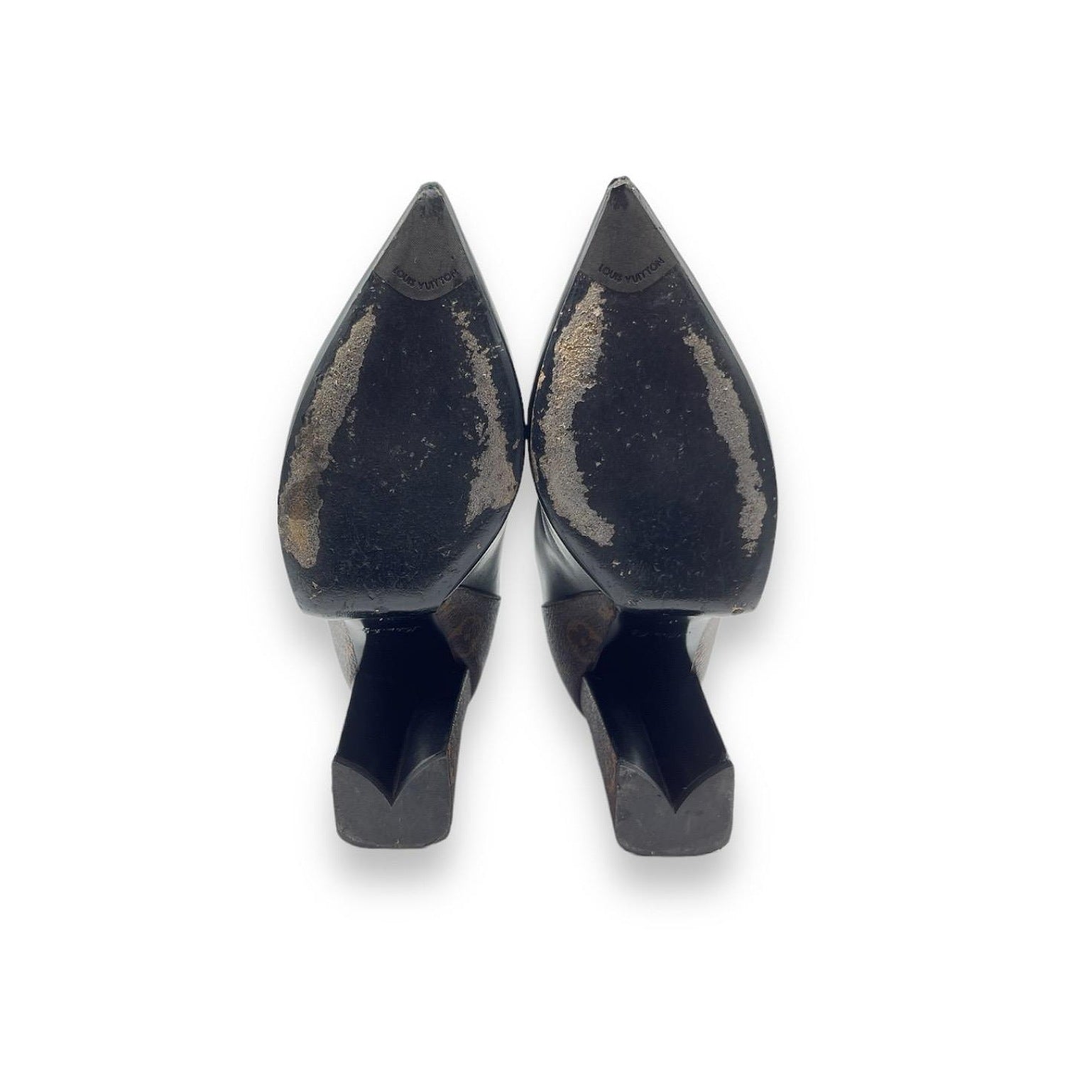 Louis Vuitton Matchmake Ankle Boots in Black 37