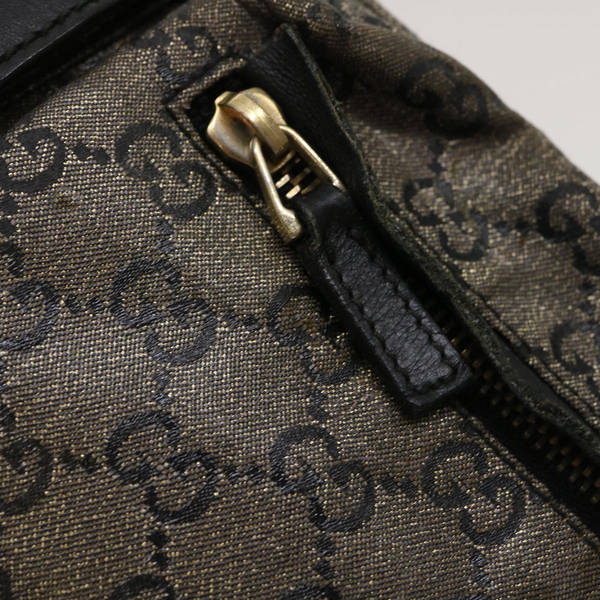 GUCCI GG Canvas Waist Bag Black Gold hs1094