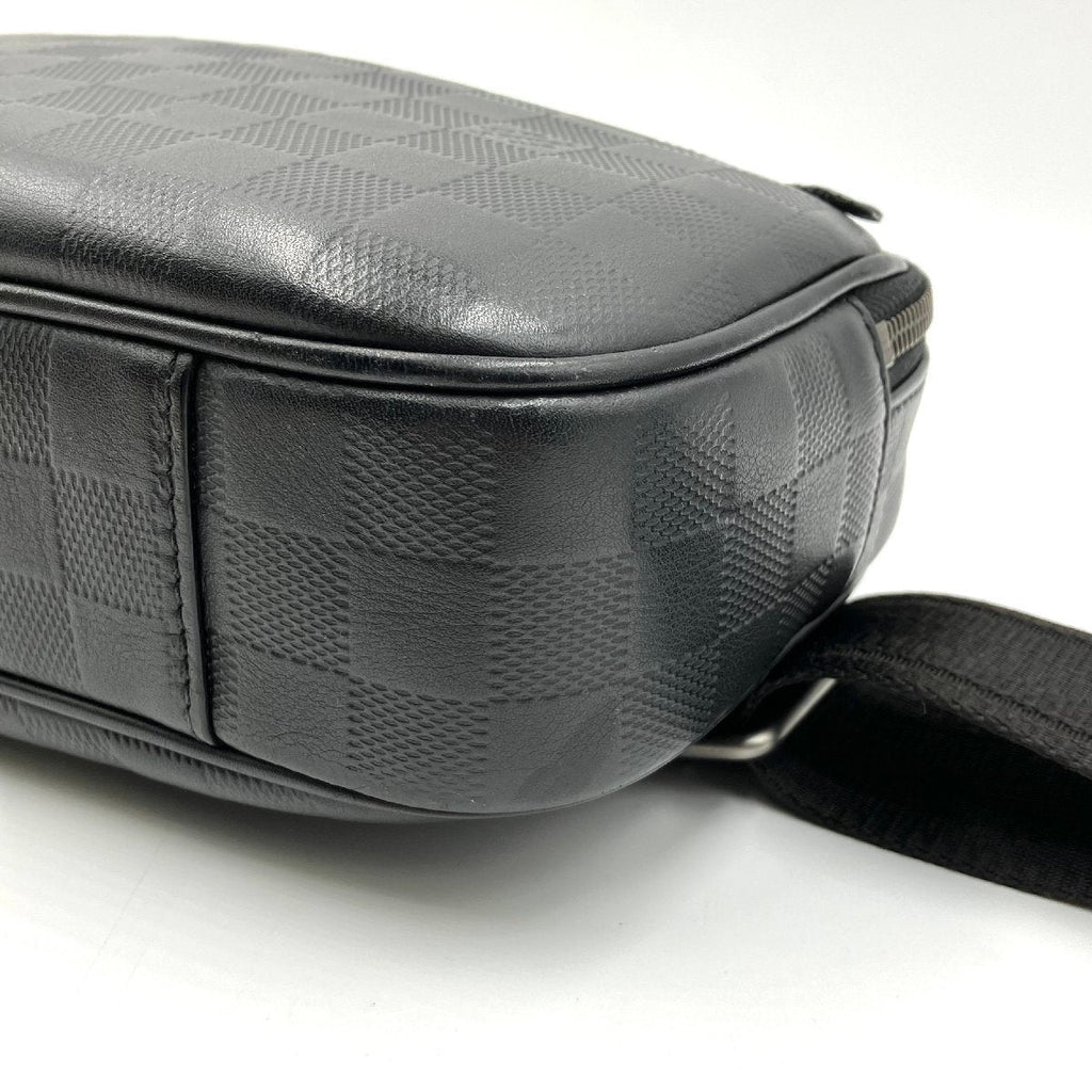 LOUIS VUITTON Ampail Damier Infini Black Body Bag