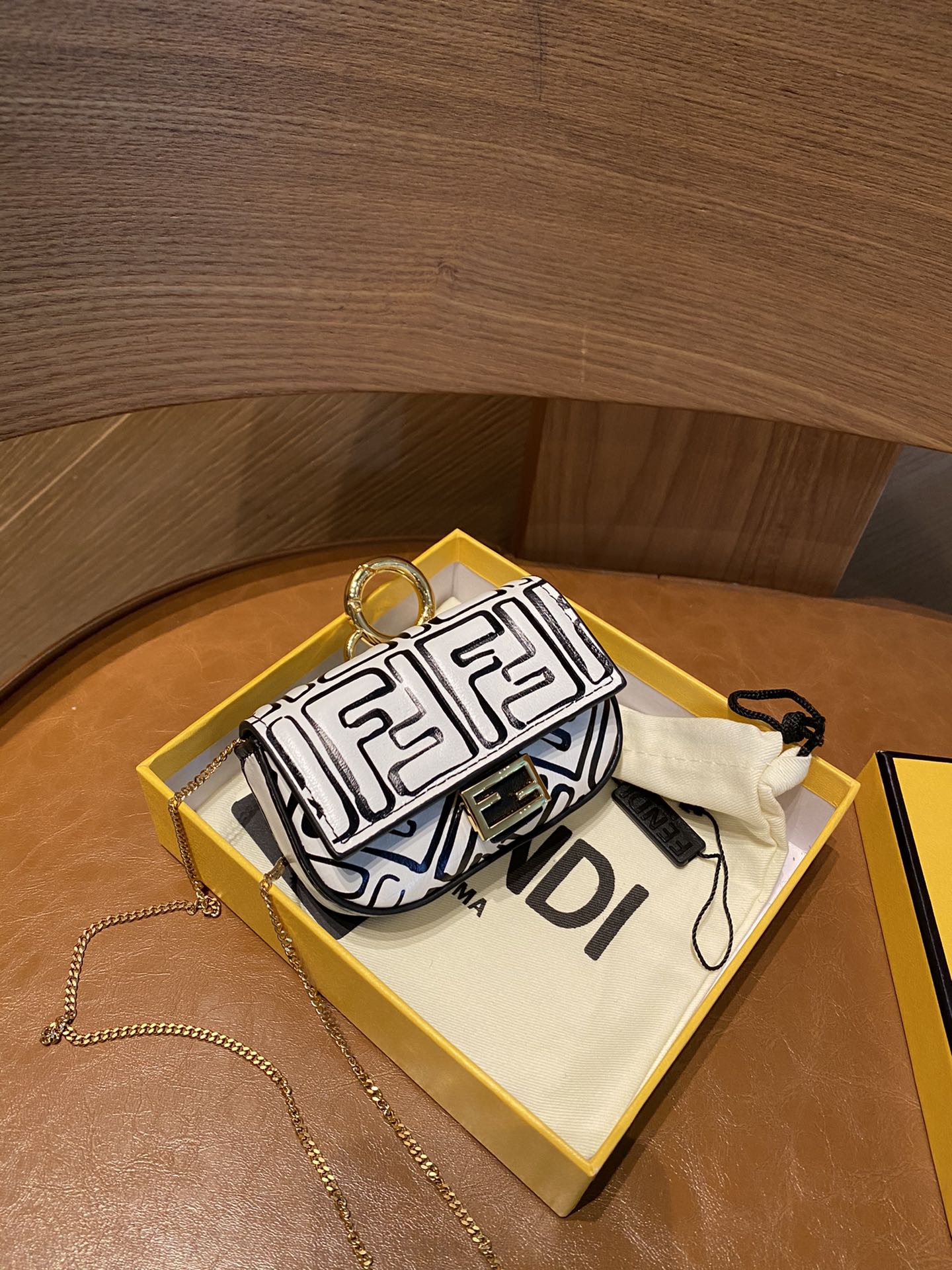 ELE -  Bag - FED - 456