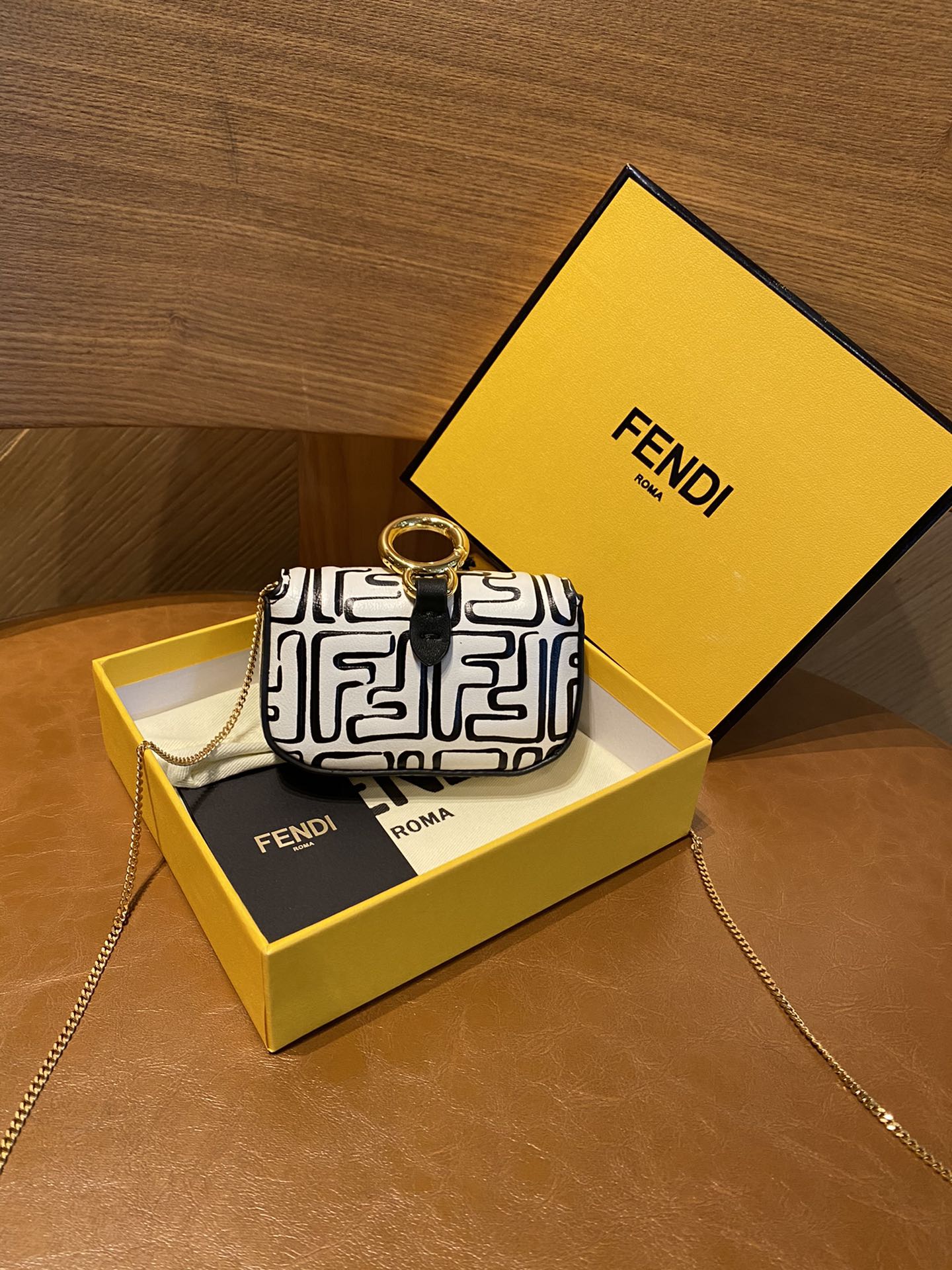 ELE -  Bag - FED - 456