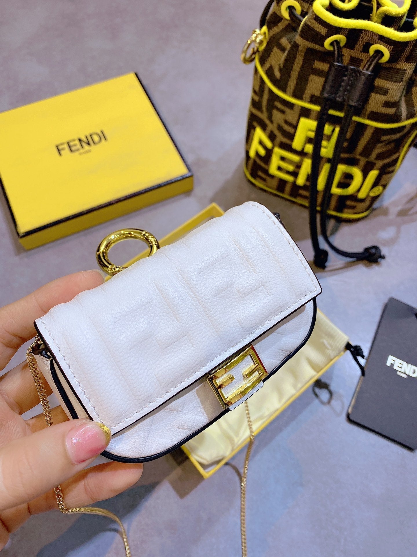 ELE -  Bag - FED - 459
