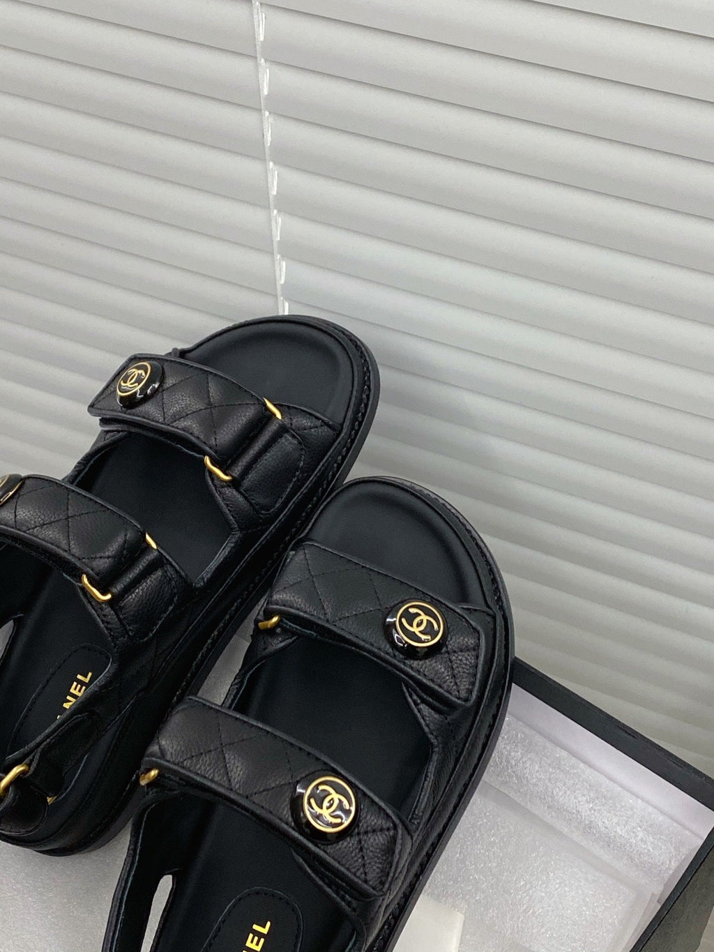 Luxury Shoes Sandals - CHL - 1001