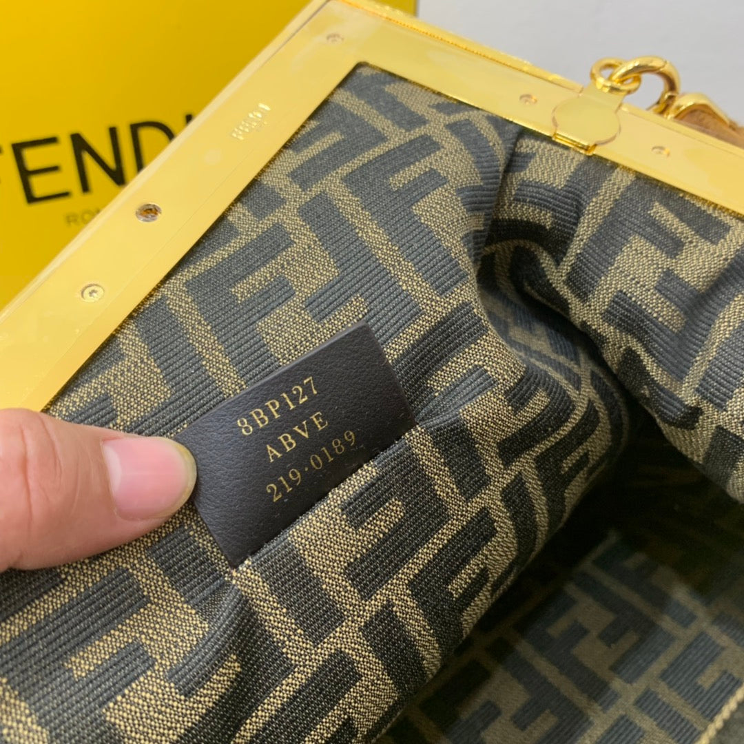 ELE -  Bag - FED - 324