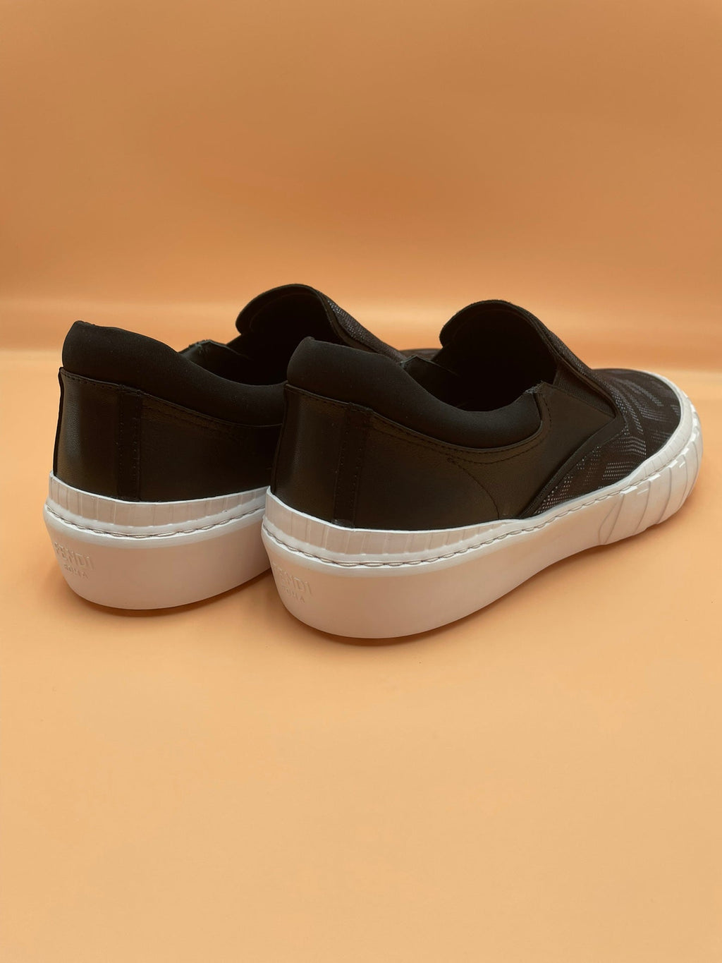 Luxury Shoes - FED - 638