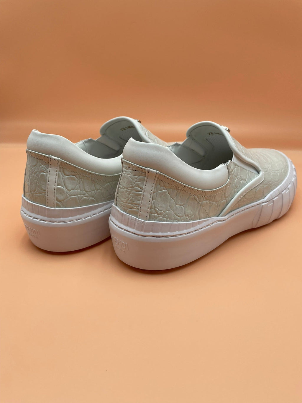 Luxury Shoes - FED - 641