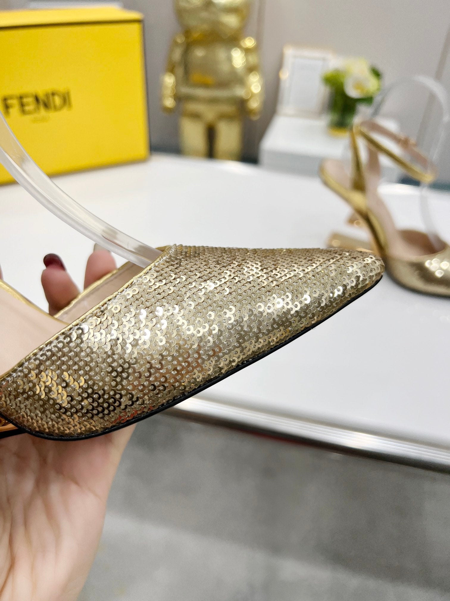 Luxury Shoes - FED - 694