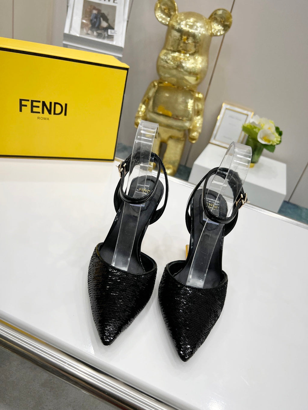 Luxury Shoes - FED - 693