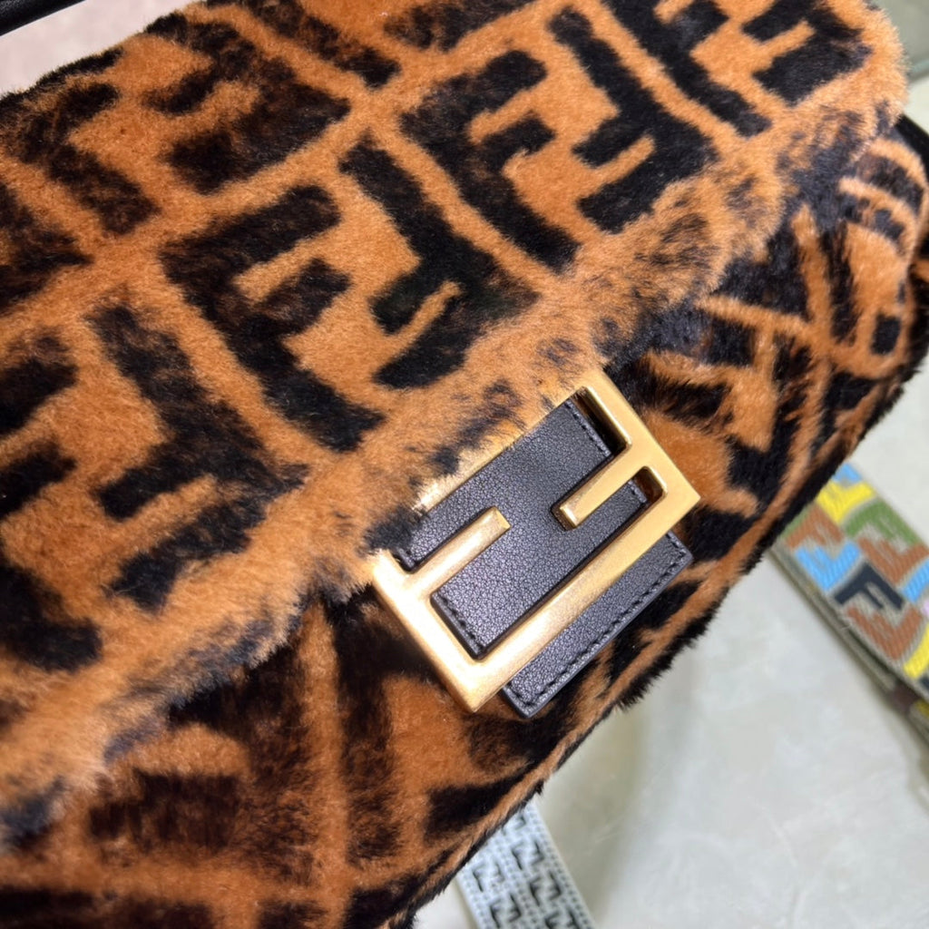 ELE -  Bag - FED - 309