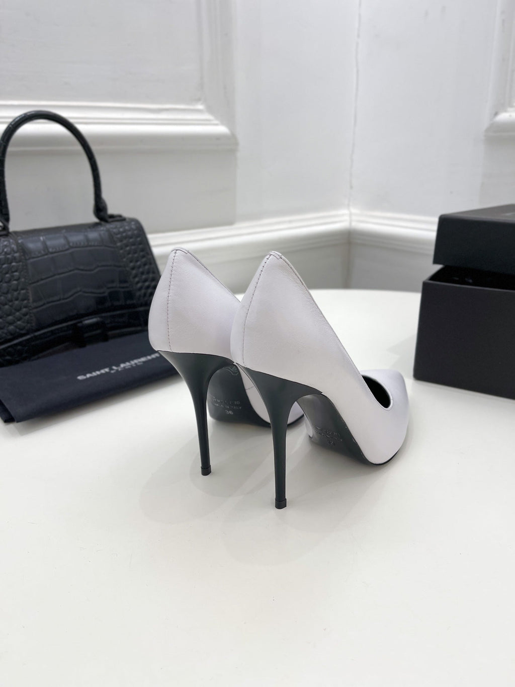 Luxury Shoes Sandals - SL - 520