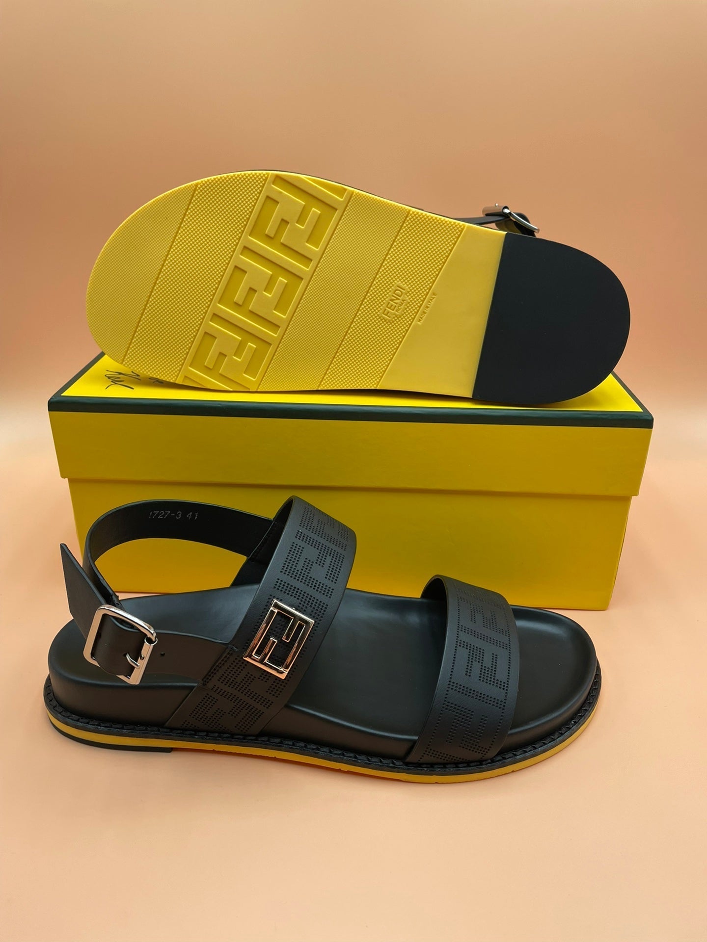 Luxury Shoes - FED - 472